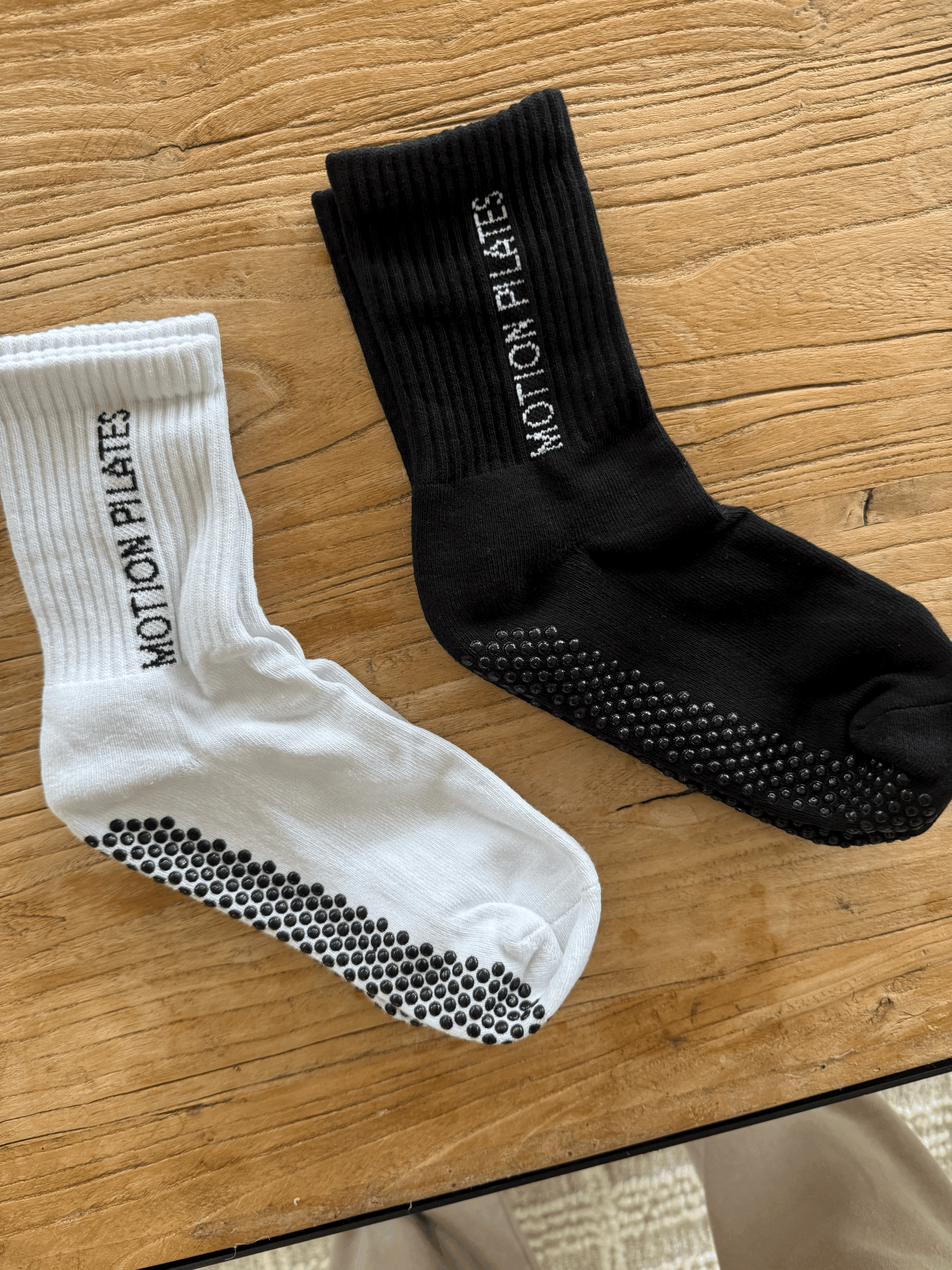 MP Pilates Socks (black or white)