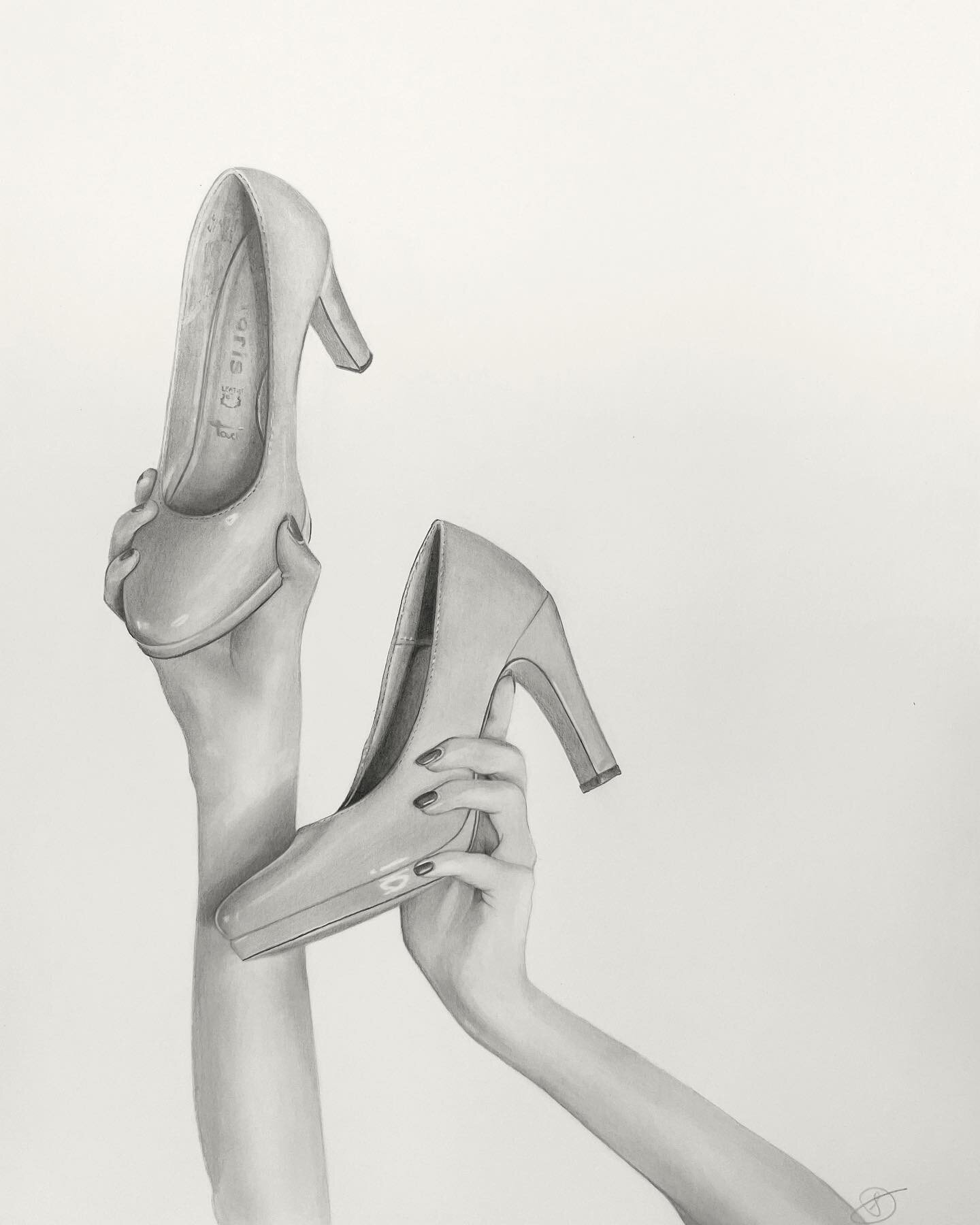 She&rsquo;s finished! 
&ldquo;These shoes weren&rsquo;t made for walkin&rsquo;&rdquo;

Who else ends up carrying their shoes by the end of the night? 🙋&zwj;♀️👠

Drawn with @staedtler pencils on A3 @magnani1404official cold pressed paper 🤍

#shoes 
