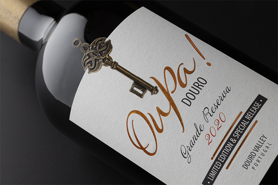 Pormenor_OUPA!_GRANDE_RESERVA_2020_Chave_PEQ_.png