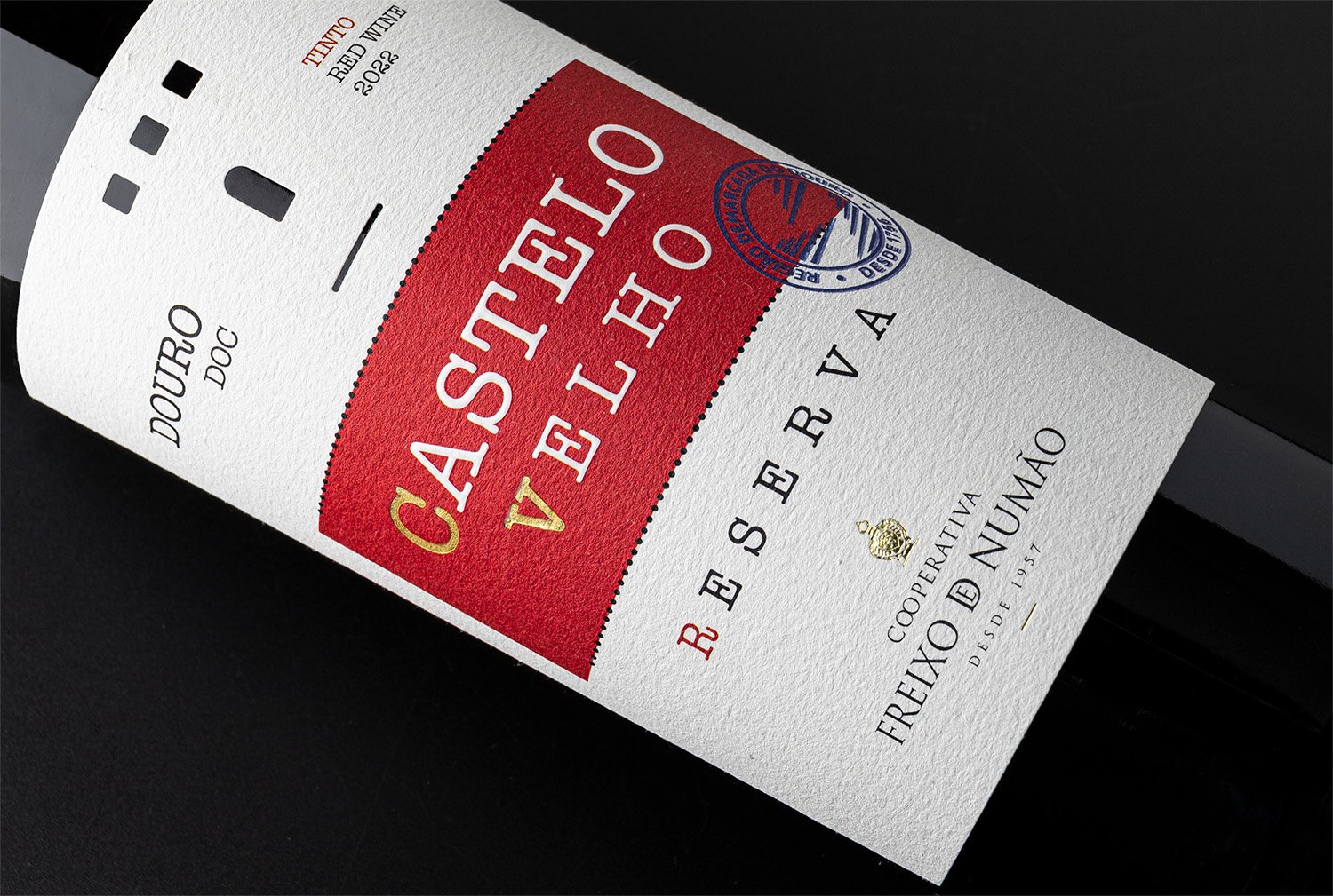 Castelo Velho Reserva 2022_Pormenor 2_MED.jpg