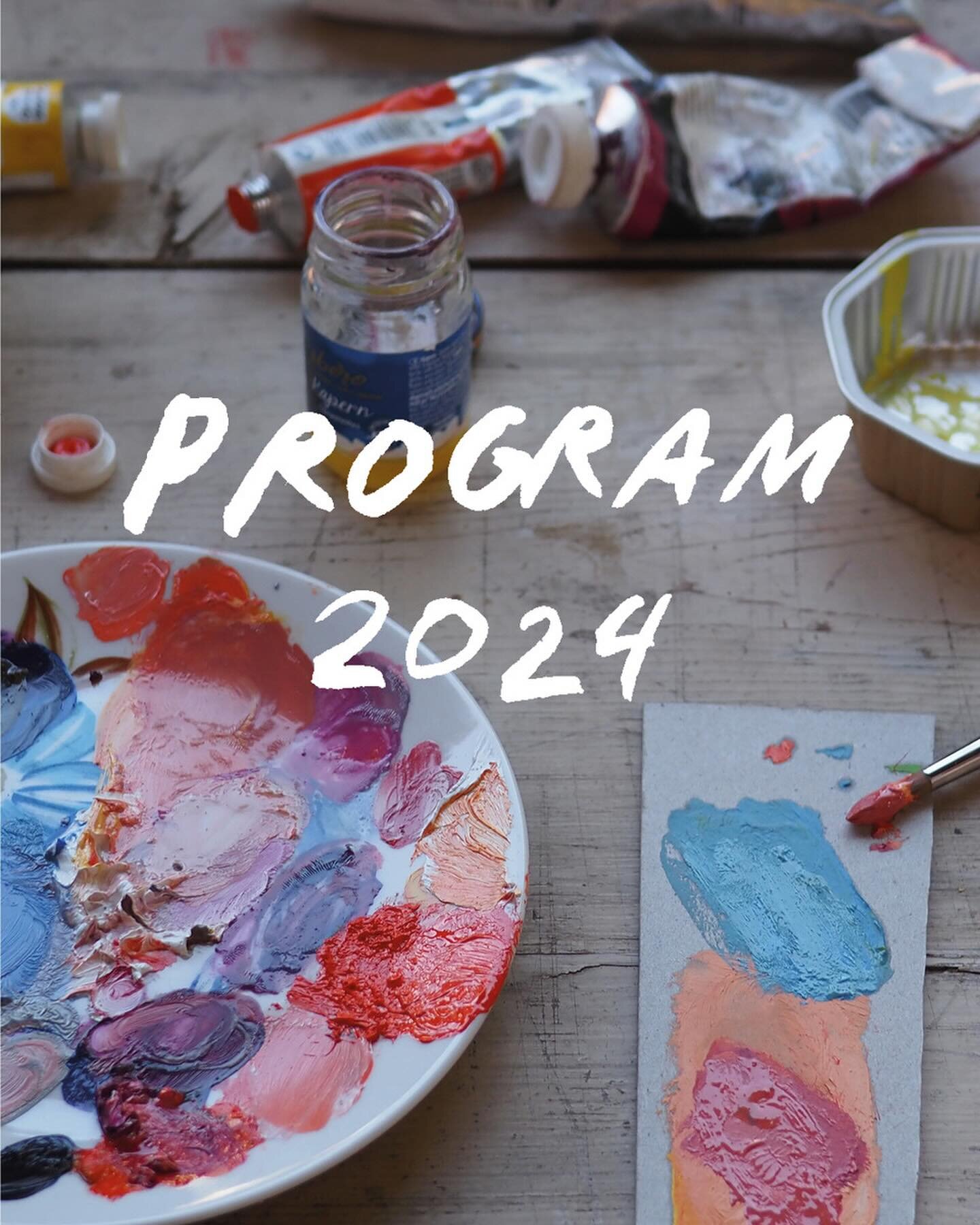 This years ART WORKSHOP program is the biggest since we started in 2018 and the first to offer a great variety in disciplines and guests 🤩

We are incredibly happy and grateful to have on board amazing people: the artists @jesus.cisneros.ilustrador,