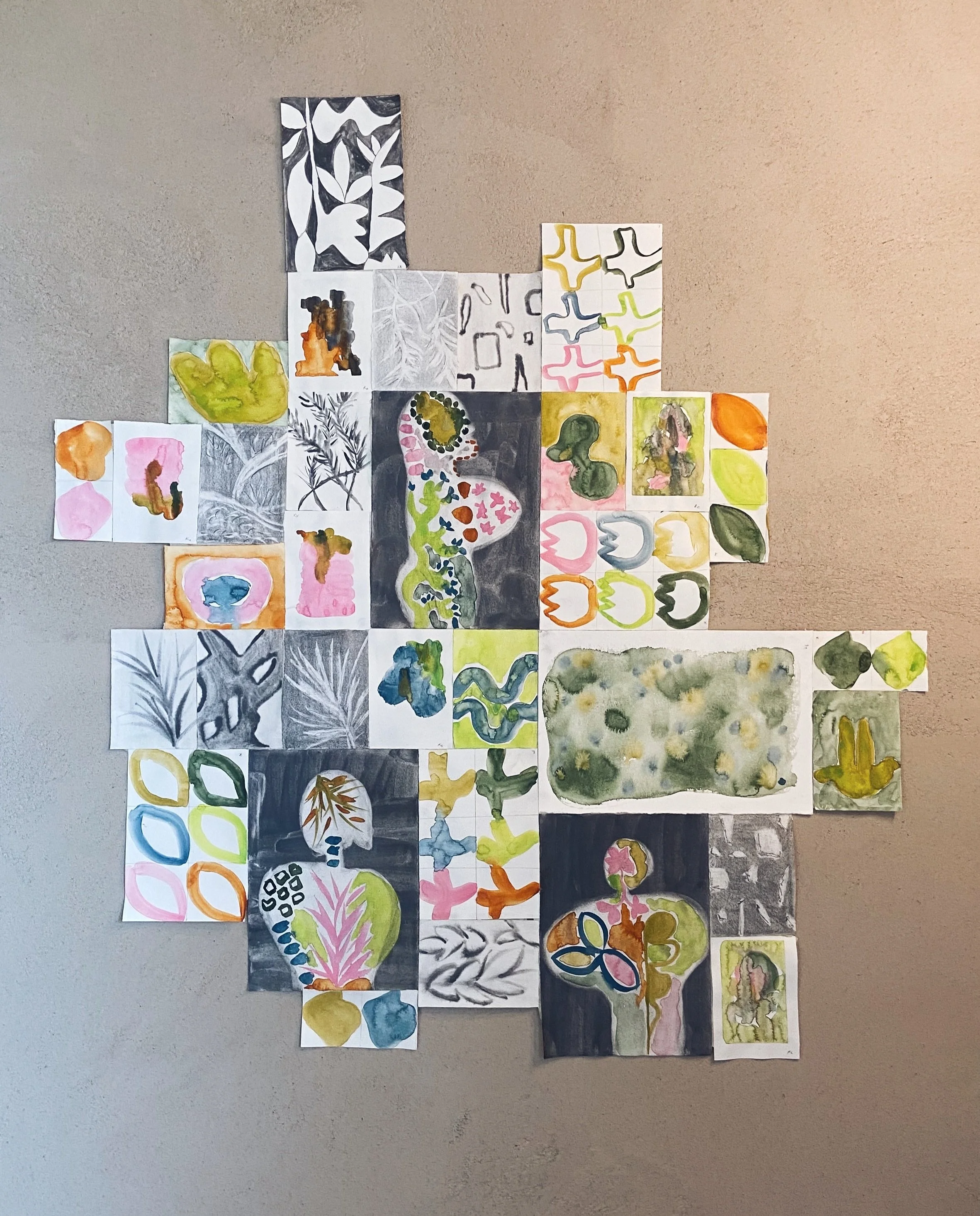 IN BLOOM - part 4 😍 Some pics about our little exhibition on the last day. We love to work around the idea of &sbquo;collection&lsquo; - a collection of moods, of shapes, of inner and outer landscapes, of sketches, textures, colors, of feelings, tho