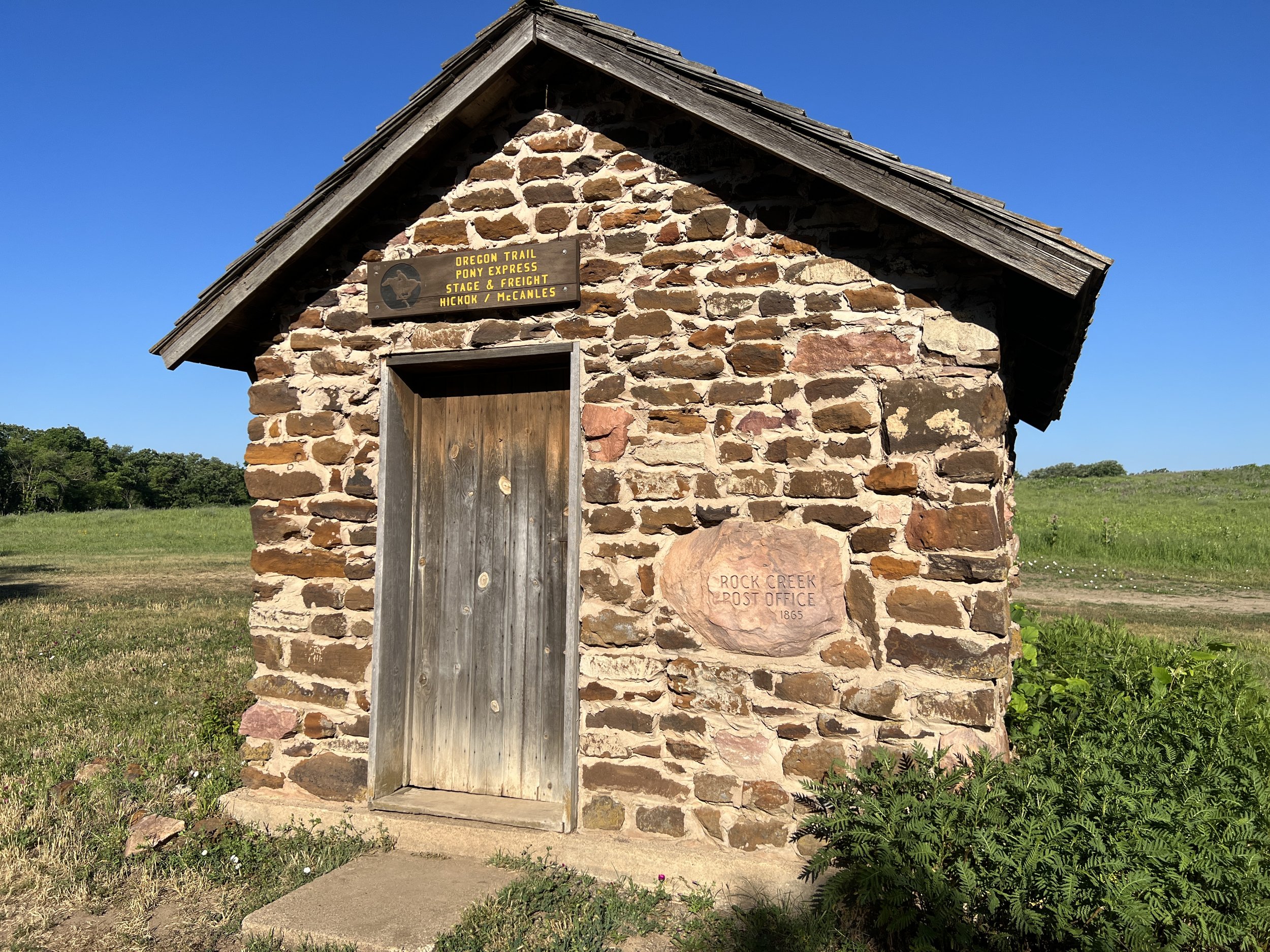 One of the first post office on the trail.  Ran by Bill Hicko