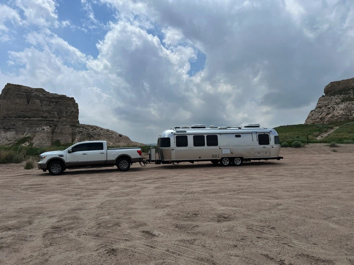 Lunch between the Rocks