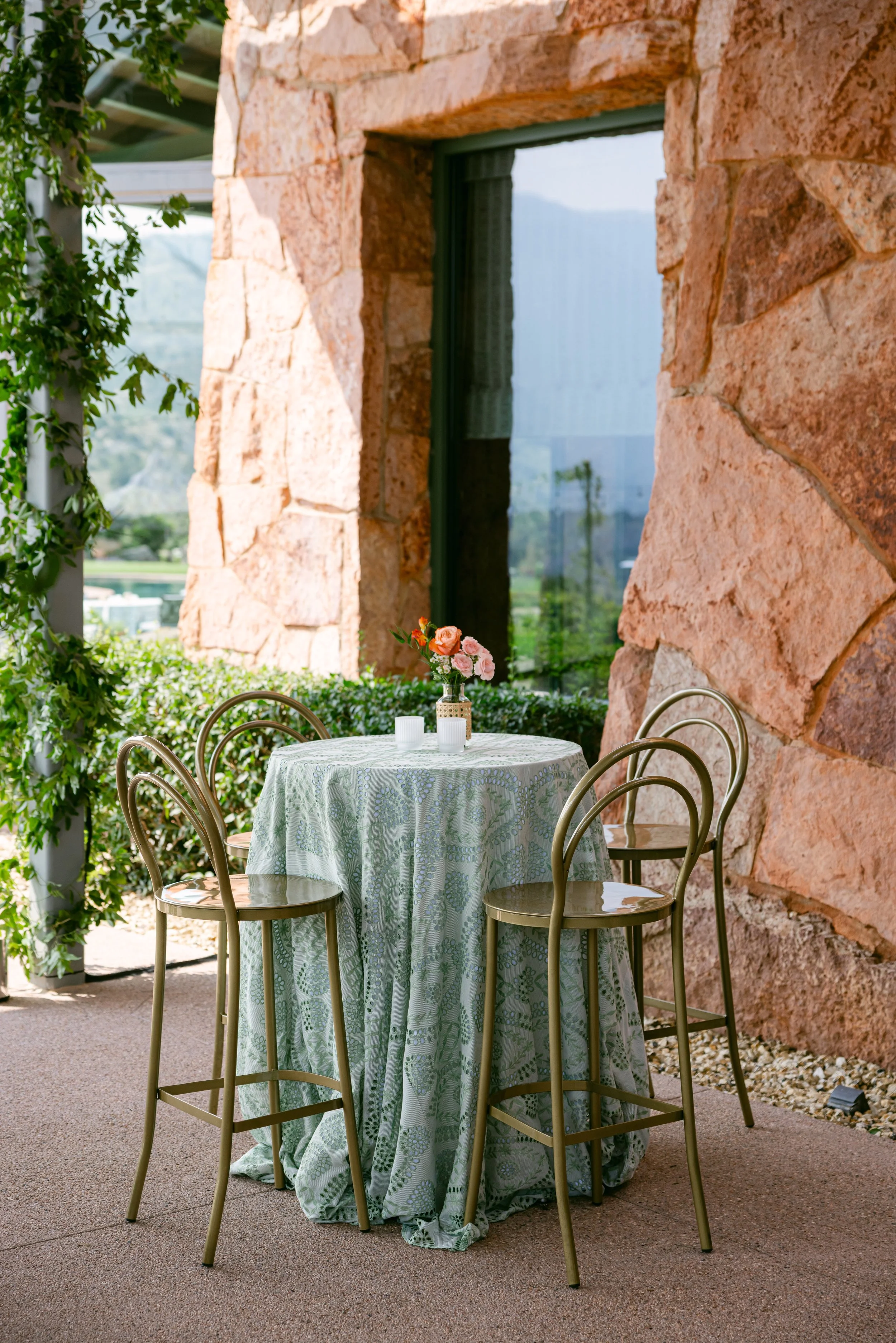 Garden of the Gods-cocktail .jpg