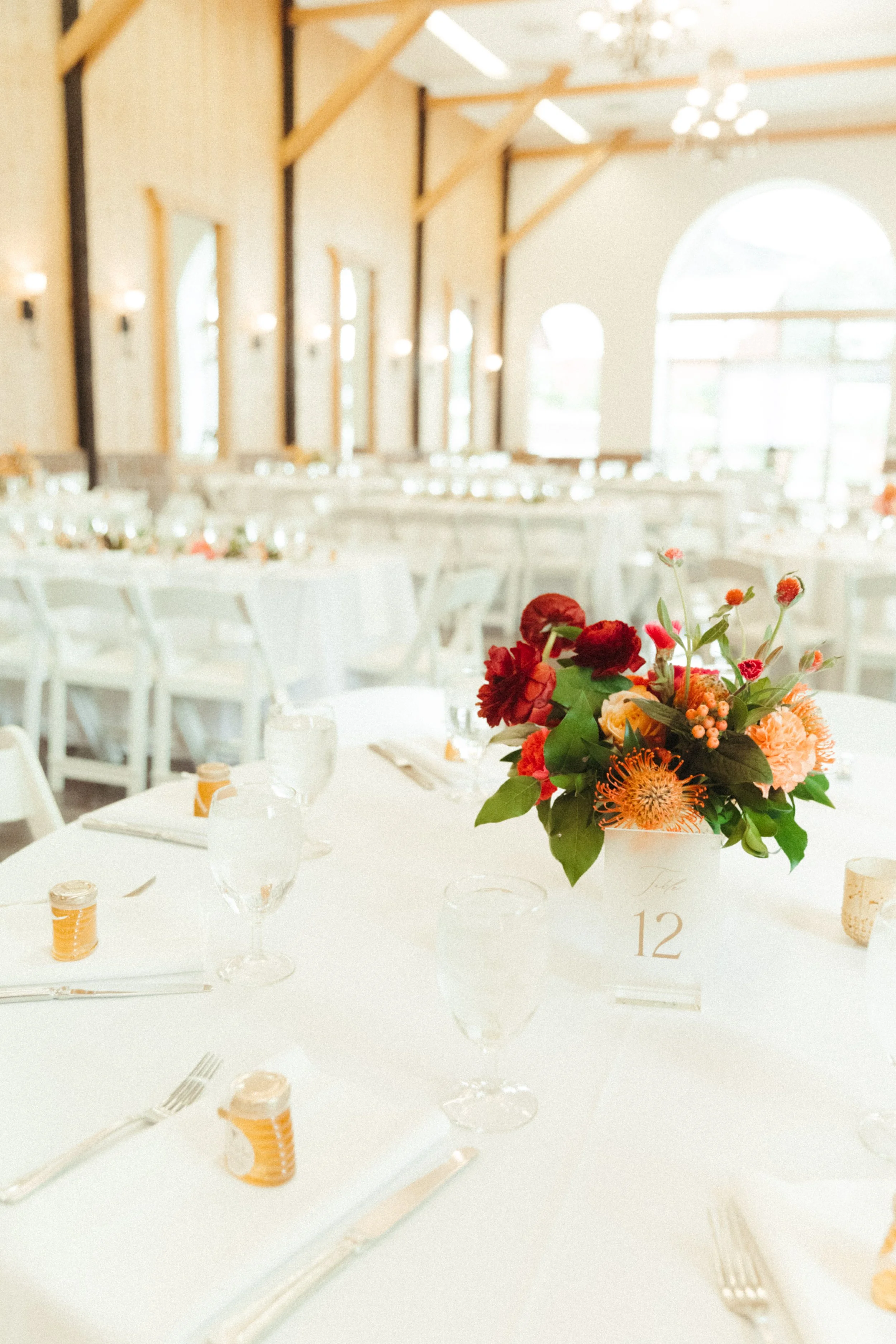 Colorado Wedding Planner Colorado Wedding Florist Crooked Willow Ombre Flowers