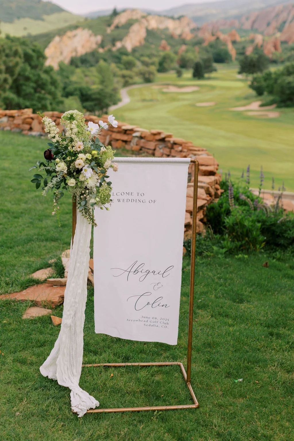 Custom welcome sign on a copper frame with flowers