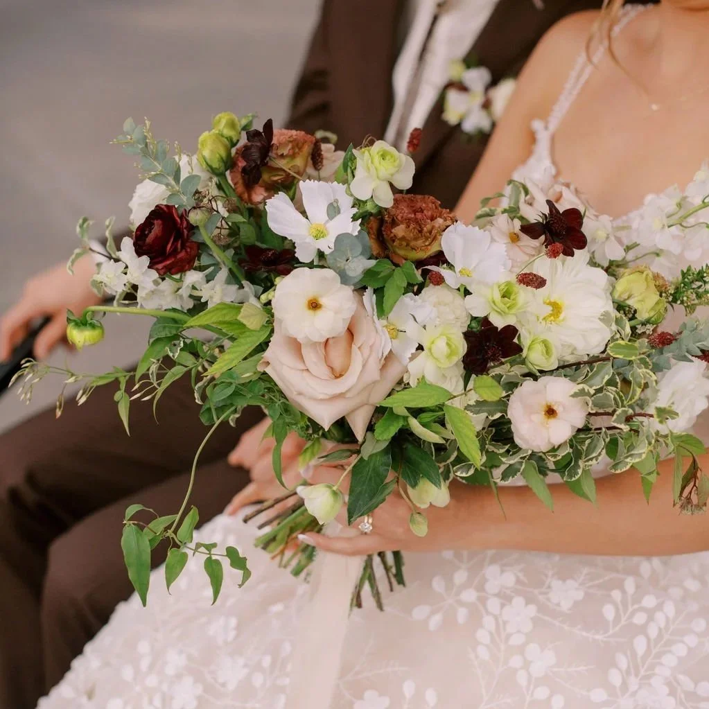 Romantic Arrowhead Golf Course Wedding with Garden-Inspired Florals | Abbey & Colin