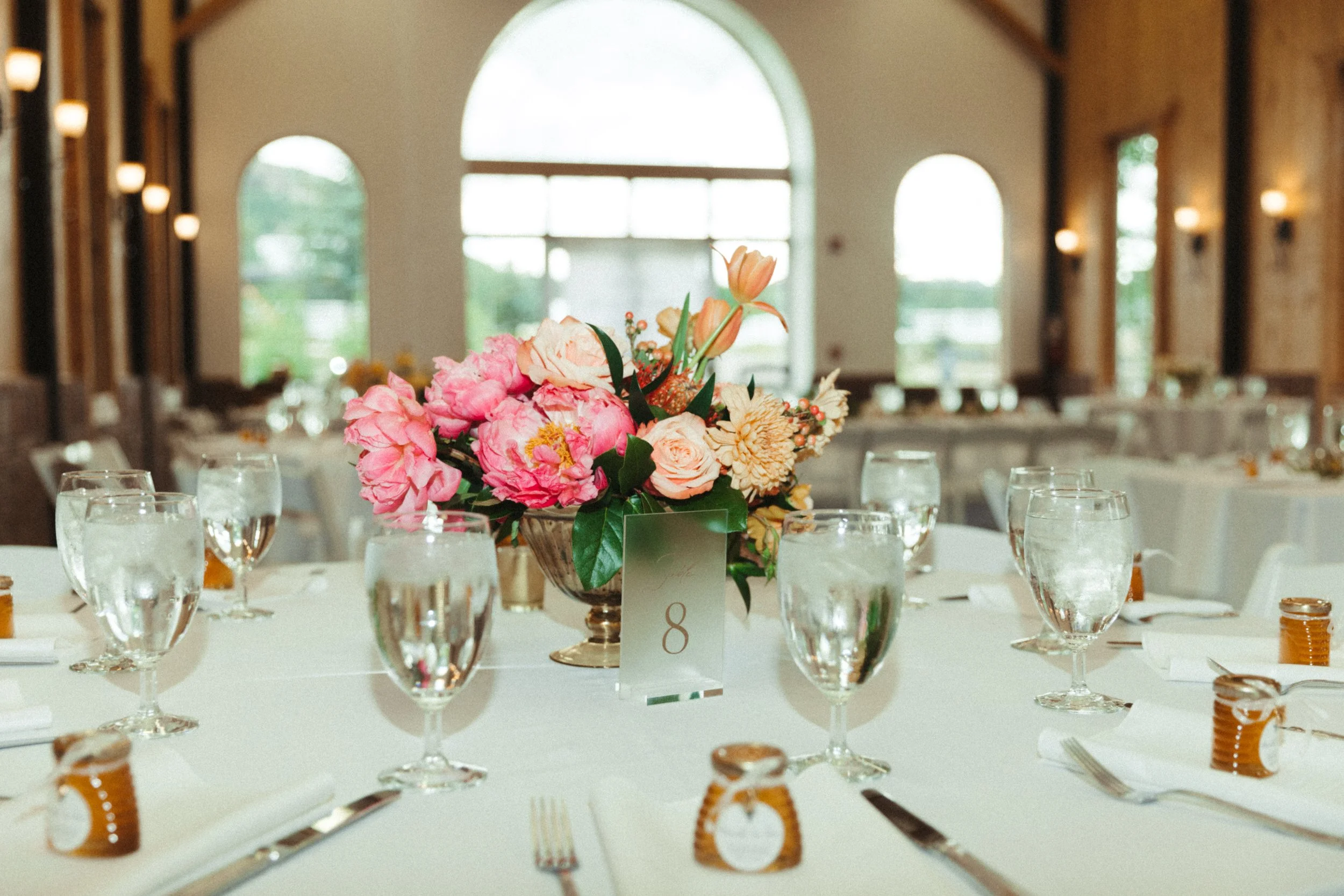 Colorado Wedding Planner Colorado Wedding Florist Crooked Willow Ombre Flowers