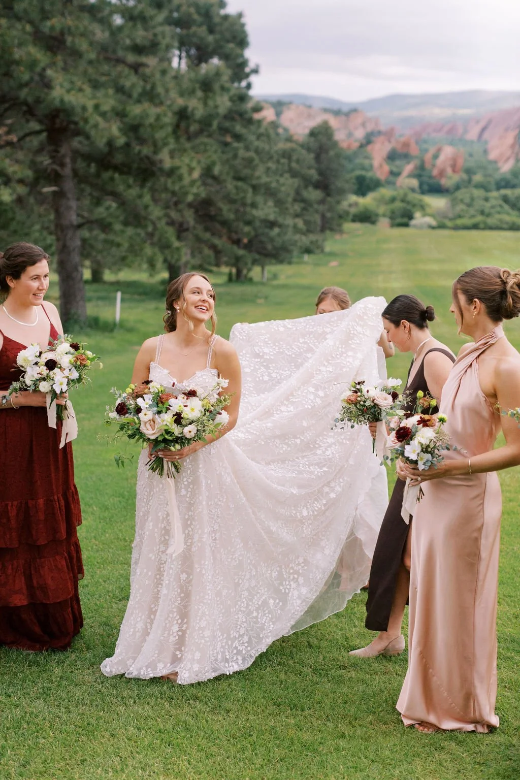 Arrowhead Wedding - Bridal Party 2.jpg