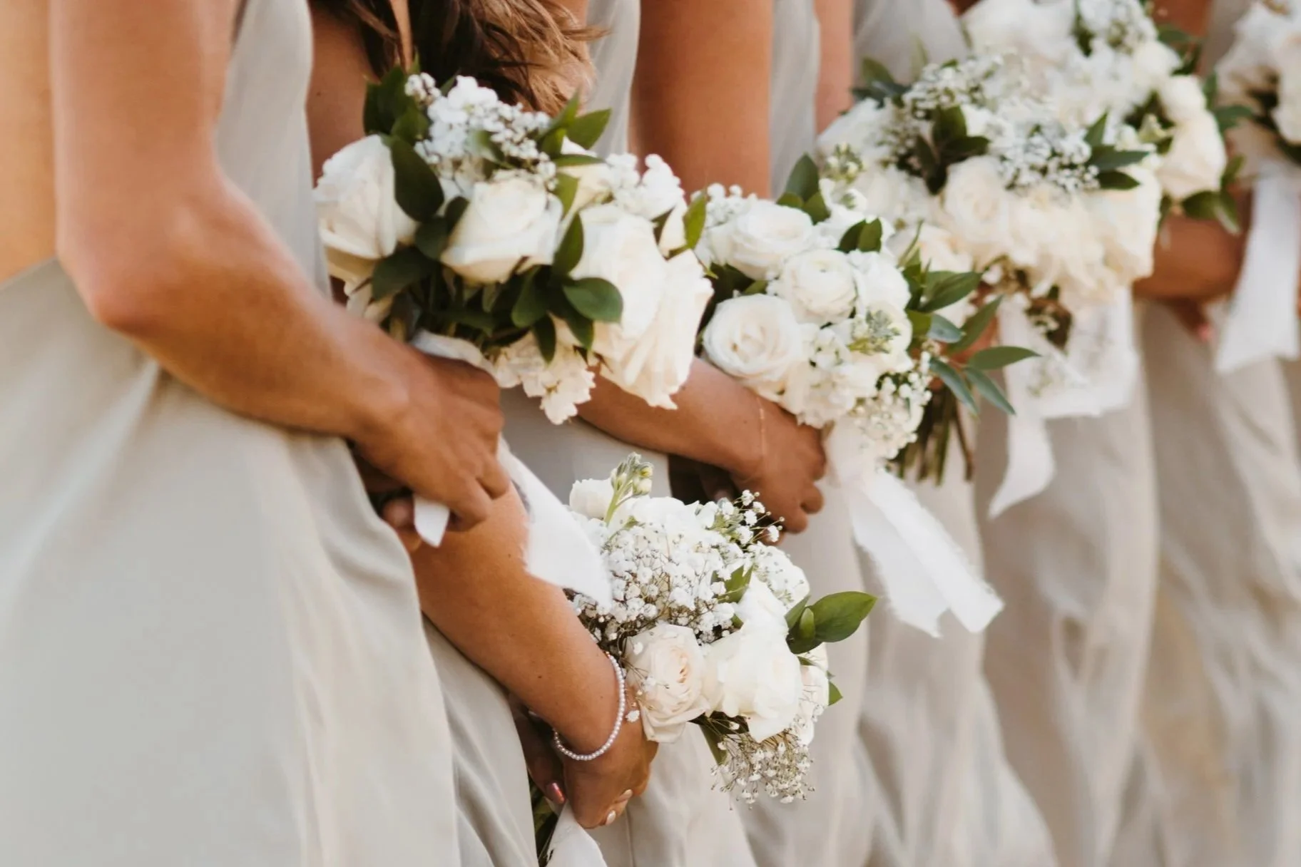 Rachel & Tyler | Timeless White Wedding at Spruce Mountain Ranch in Larkspur, Colorado