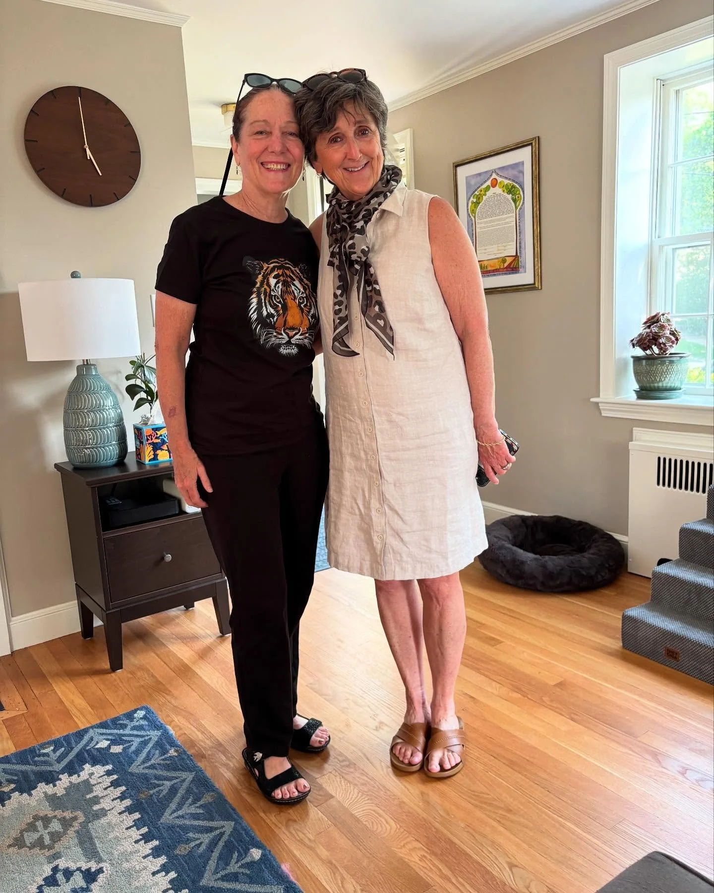 Book clubs are more fun with Patty Kissinger at my side &mdash; especially in our tiger pit friendly gear. Thanks to Whitelam Books for the wonderful evening. #WhileYouWereOut