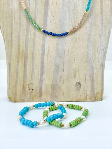 gemstone bracelet pic 2.jpeg