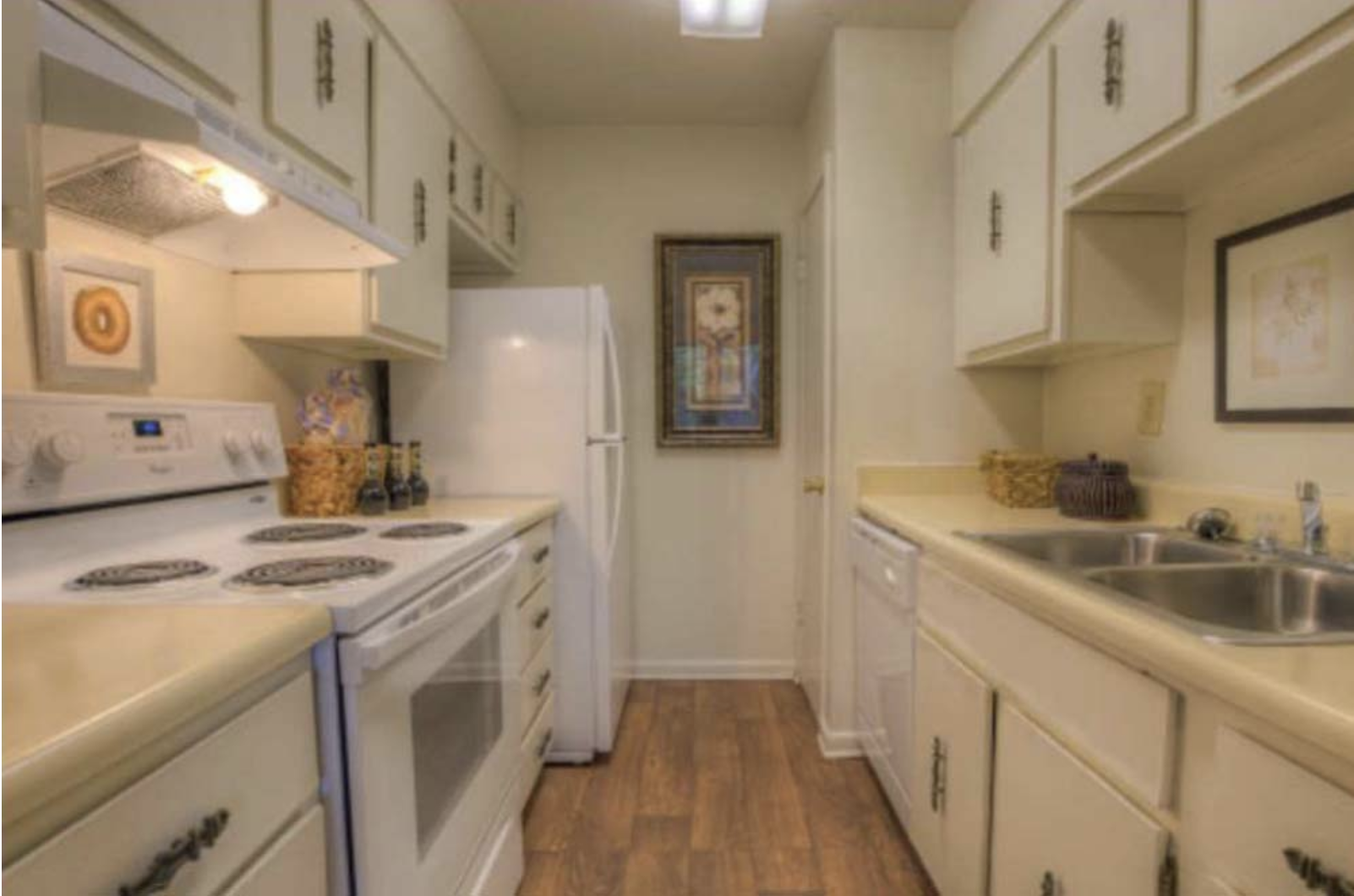 Hickory Farm Apartments Memphis, TN