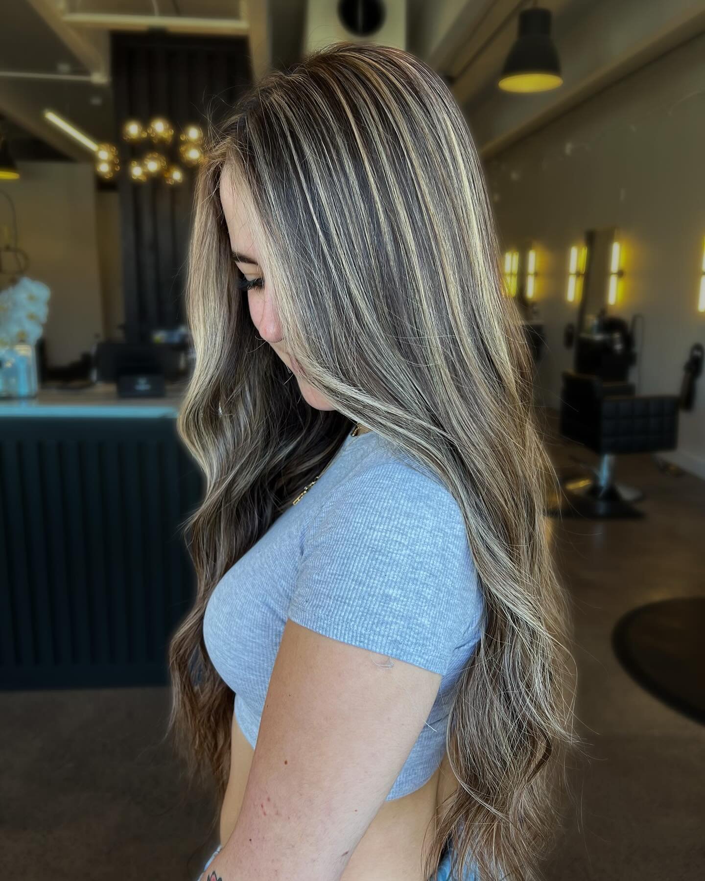 🌟✨ Super Cute &amp; Flirty Alert! ✨🌟

Swipe to check out this beautiful transformation done by our color expert, Gabriella! 💇&zwj;♀️💖 Who else is ready for summer vibes? 🌞

Drop a heart 💗 if you&rsquo;re thinking about a new summer look, and bo