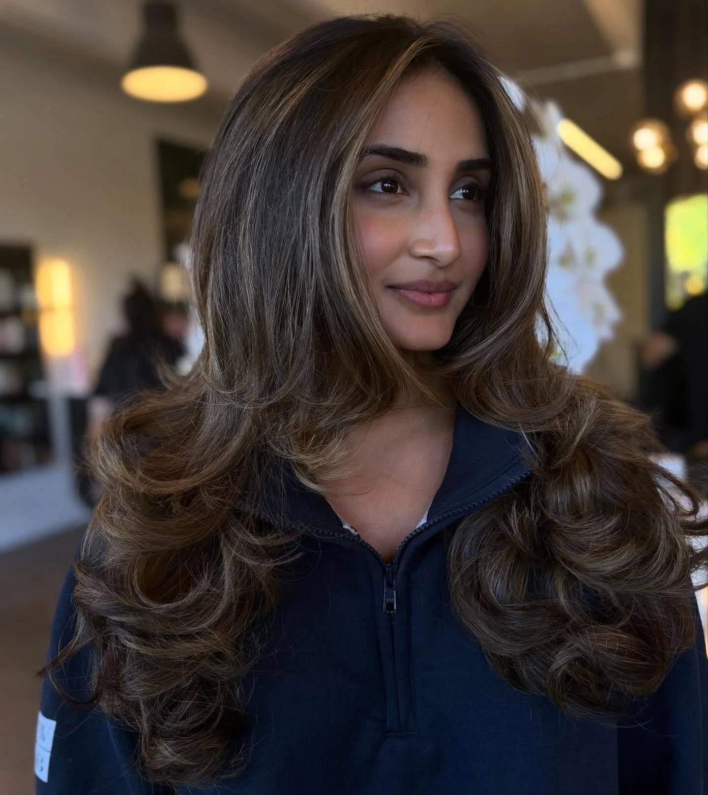 ✨ 90s Are Calling ✨

The 90s just dialed in&hellip; and they want their blowouts back 
Big volume. Bigger vibes. That supermodel bounce that says, &ldquo;I just stepped out of a music video.&rdquo; 

Serving Cindy, Tyra, and every It Girl of the deca