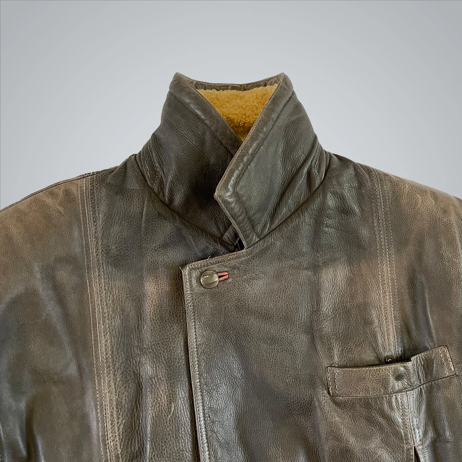 MFG Ruffo clasp leather jacket (1990s) — Guerrero