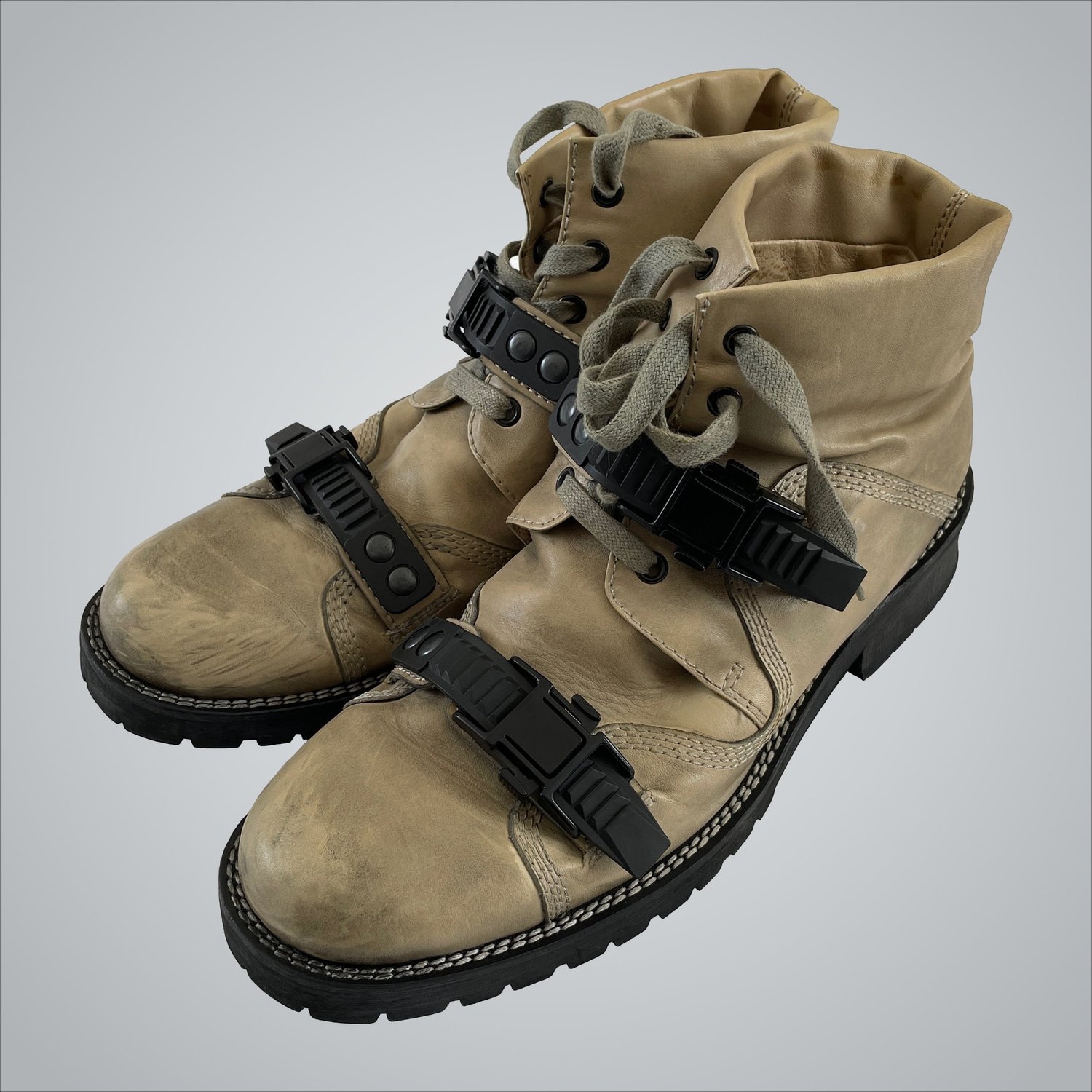 Cabane De Zucca Ski Fastener Boots — Guerrero