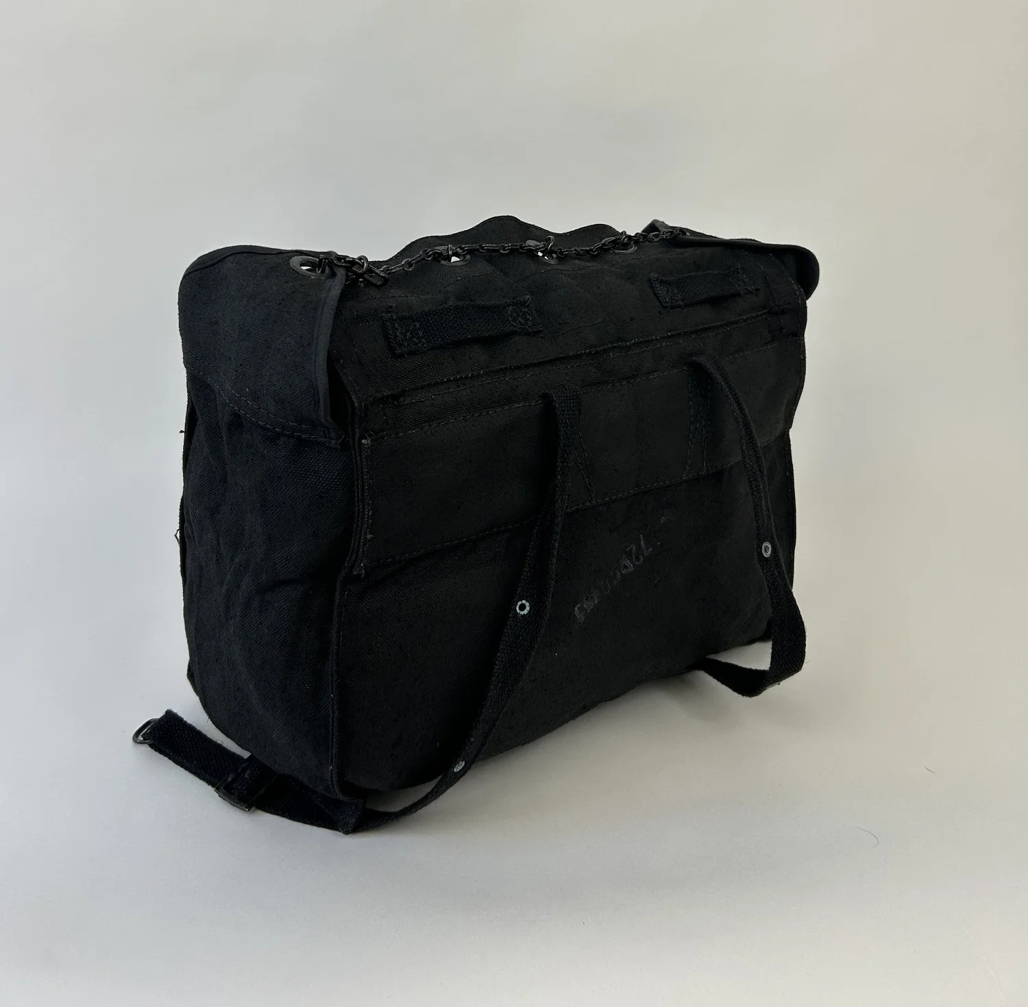 90s military archive shoulder bag ギミック Military Chain Closure Belongings Bag (90s) — Guerrero
