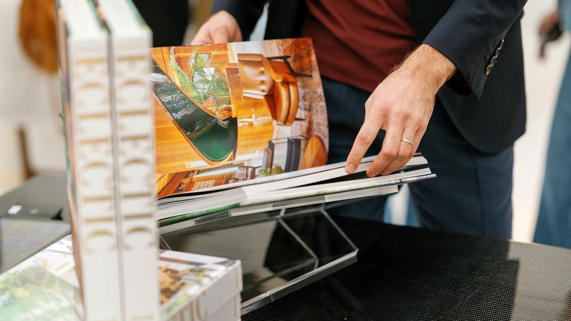 Sig Bergamin x Floworks9.png