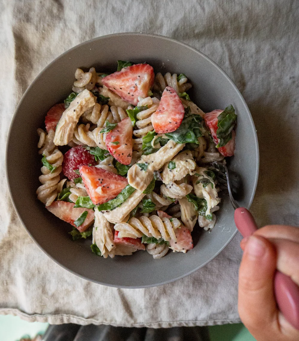 Chicken & Strawberry Poppy Seed Pasta Salad — Let Them Eat Dirt
