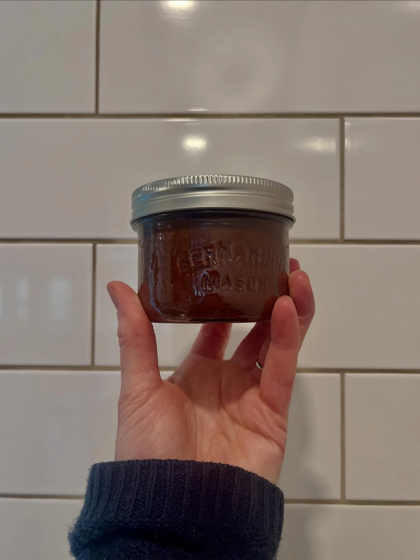 Nutella Recipe!

I really love Nutella, but I don&rsquo;t love the ingredients I find here in North America in those jars. It has taken me a few years of looking up recipes and never quite liking them to finally make up my own recipe. 

I&rsquo;ve be