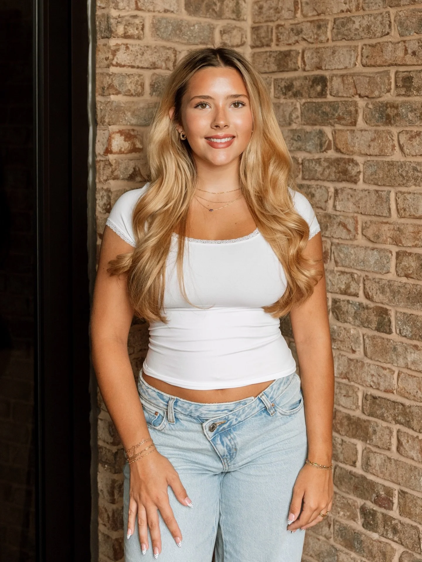 HAPPY BIRTHDAY TO OUR LITTLE BLYTHE!!!🍒🔥🎂

#19