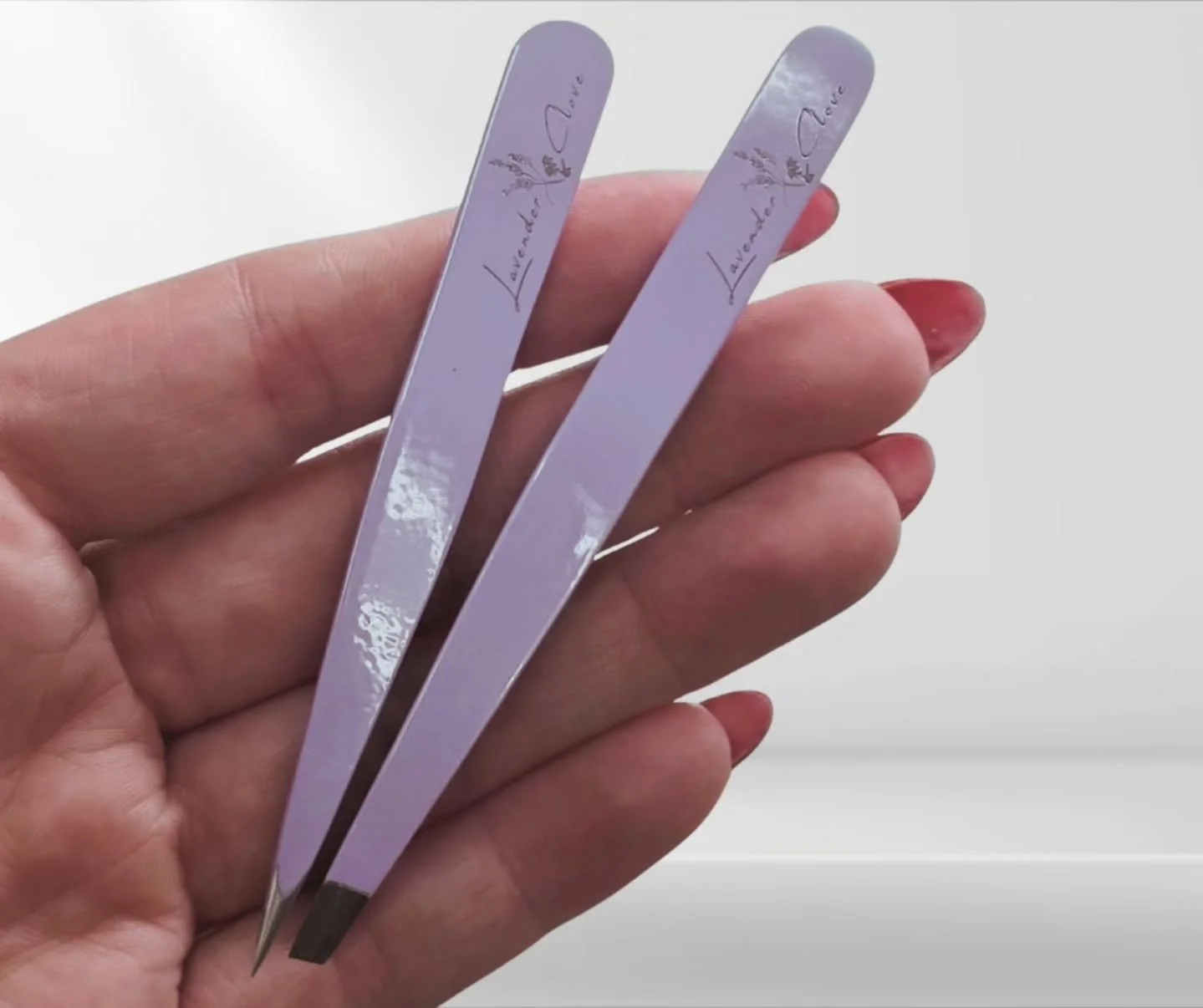 Meet Your New Favorite Car Tweezers! 
Perfect for brows, chins, and those random &ldquo;how long has THAT been there?&rdquo; moments.
The Signature Tweezer Duo is on sale for preorder now &amp; ready for pickup around Thanksgiving!
🎁 Cute enough to 