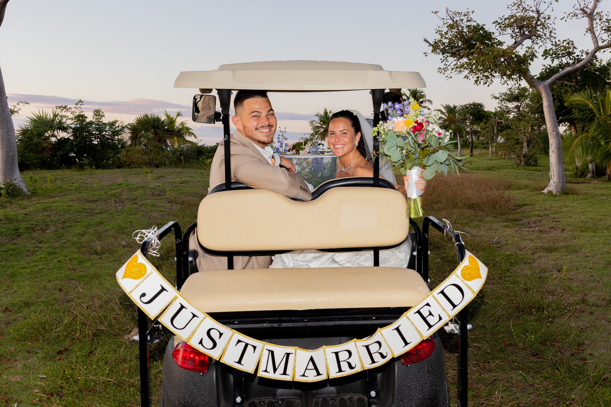 Christina Ysaguirre Photography -A+B Wedding Dec 2024 B+G-313.jpg