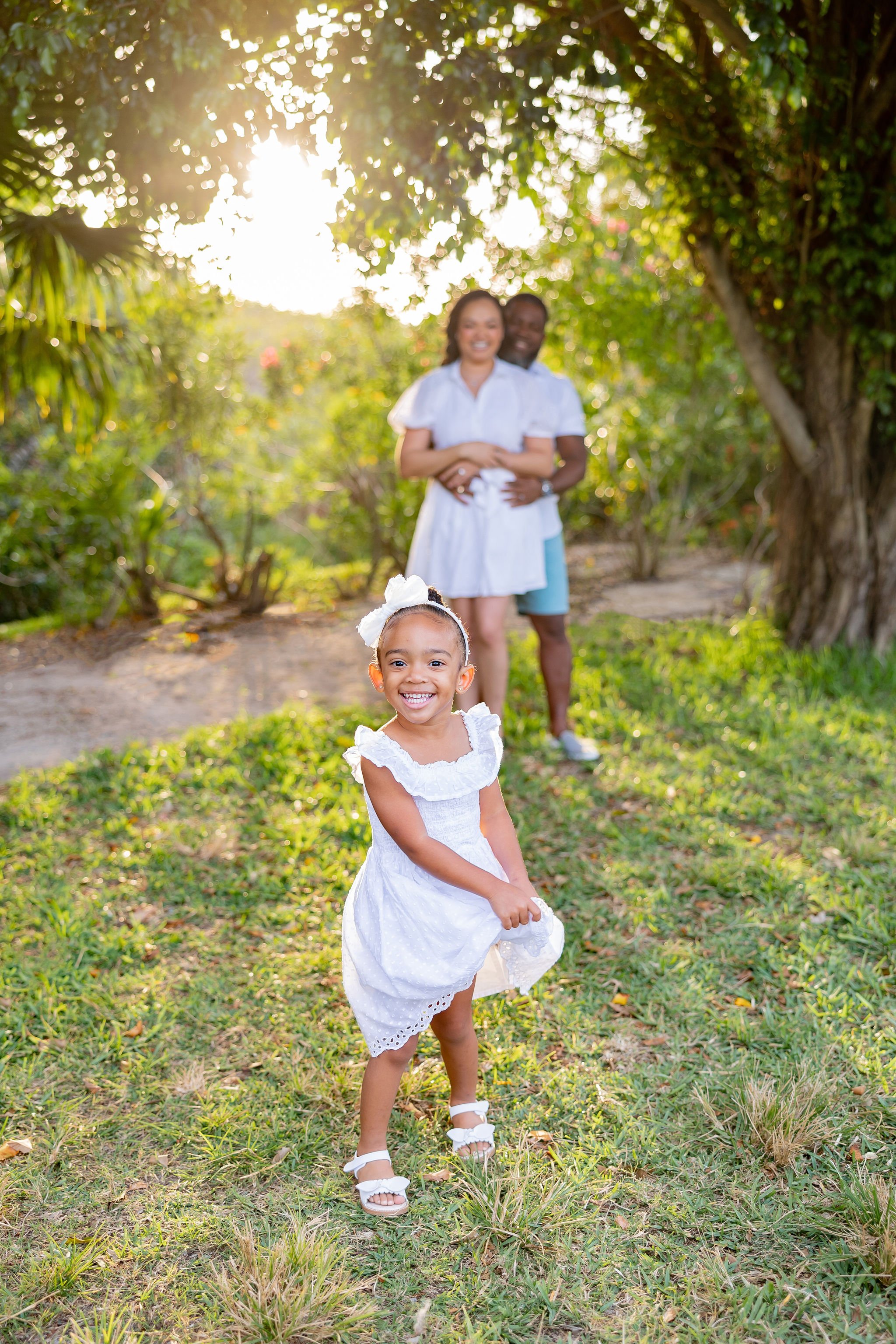 CopyrightChristinaYsaguirrePhotography2024-BahamasPhotographer-Tashena+Julian+Scarlett-22.jpg