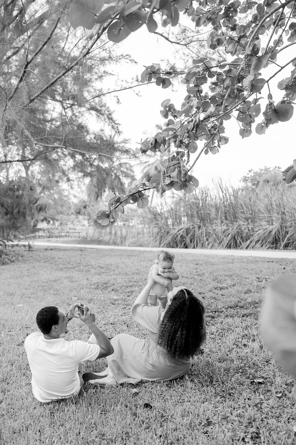 CopyrightChristinaYsaguirrePhotography2024-NassauBahamasPhotographer-Robyn+Anthony+Levi-1572.jpg