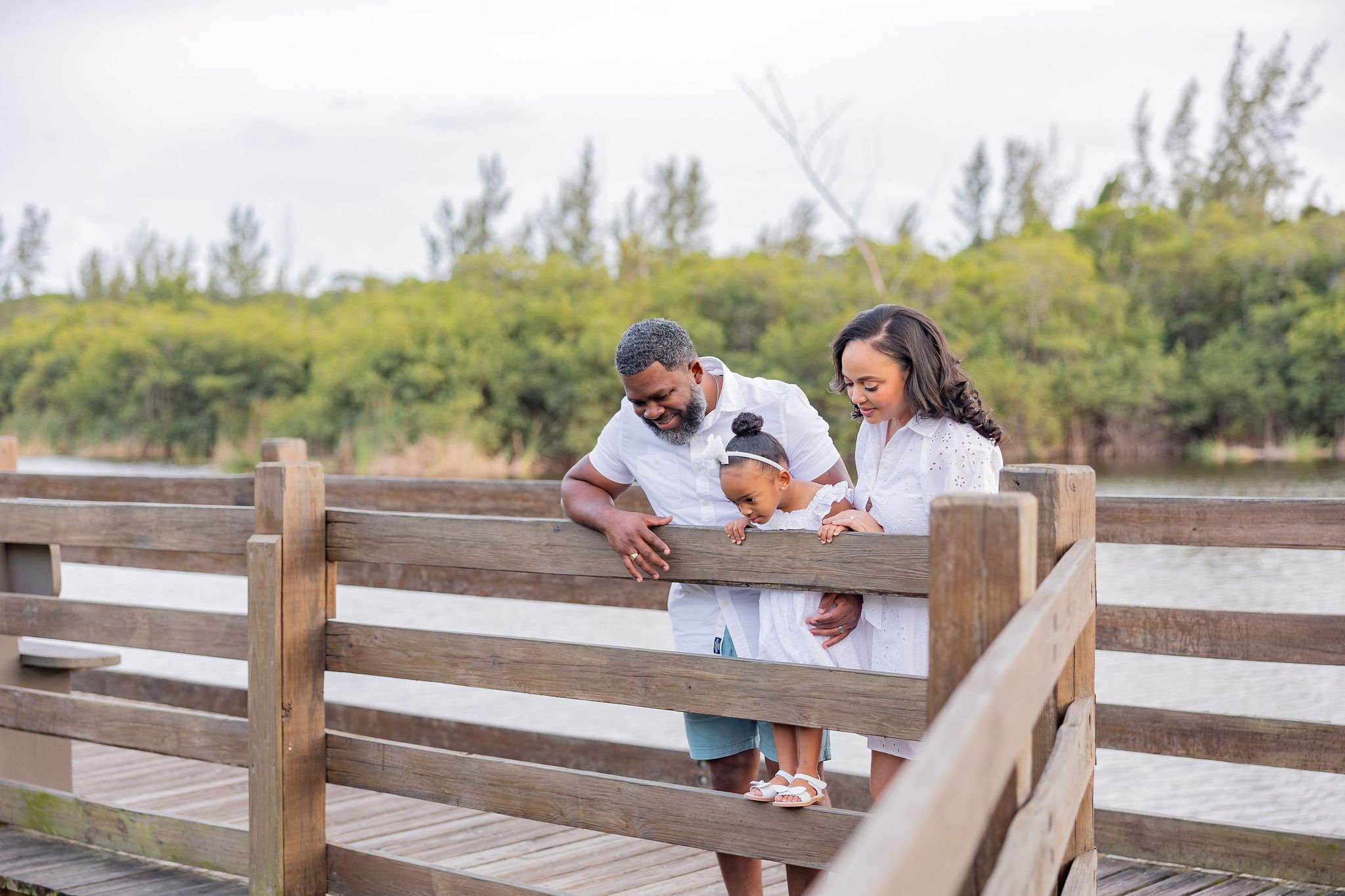 CopyrightChristinaYsaguirrePhotography2024-BahamasPhotographer-Tashena+Julian+Scarlett-30.jpg