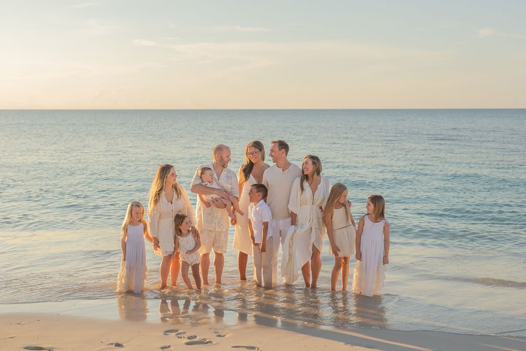 CopyrightChristinaYsaguirrePhotography2023-Tania+Christina'sFamilySession-66.jpg