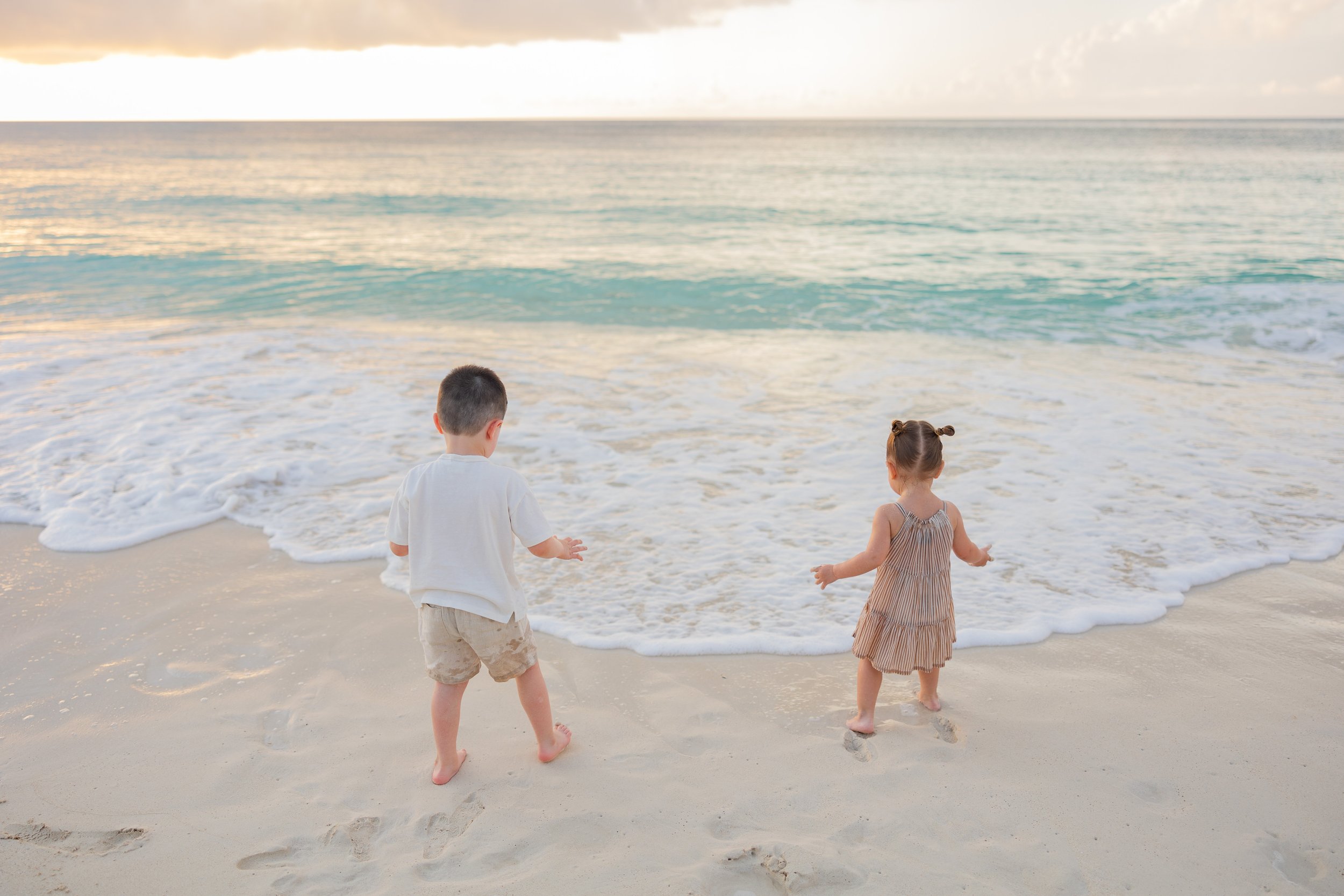 Copyright Christina Ysaguirre Photography 2024 - Nassau Bahamas Photographer - Jessica + Matt Family Session-41.jpg