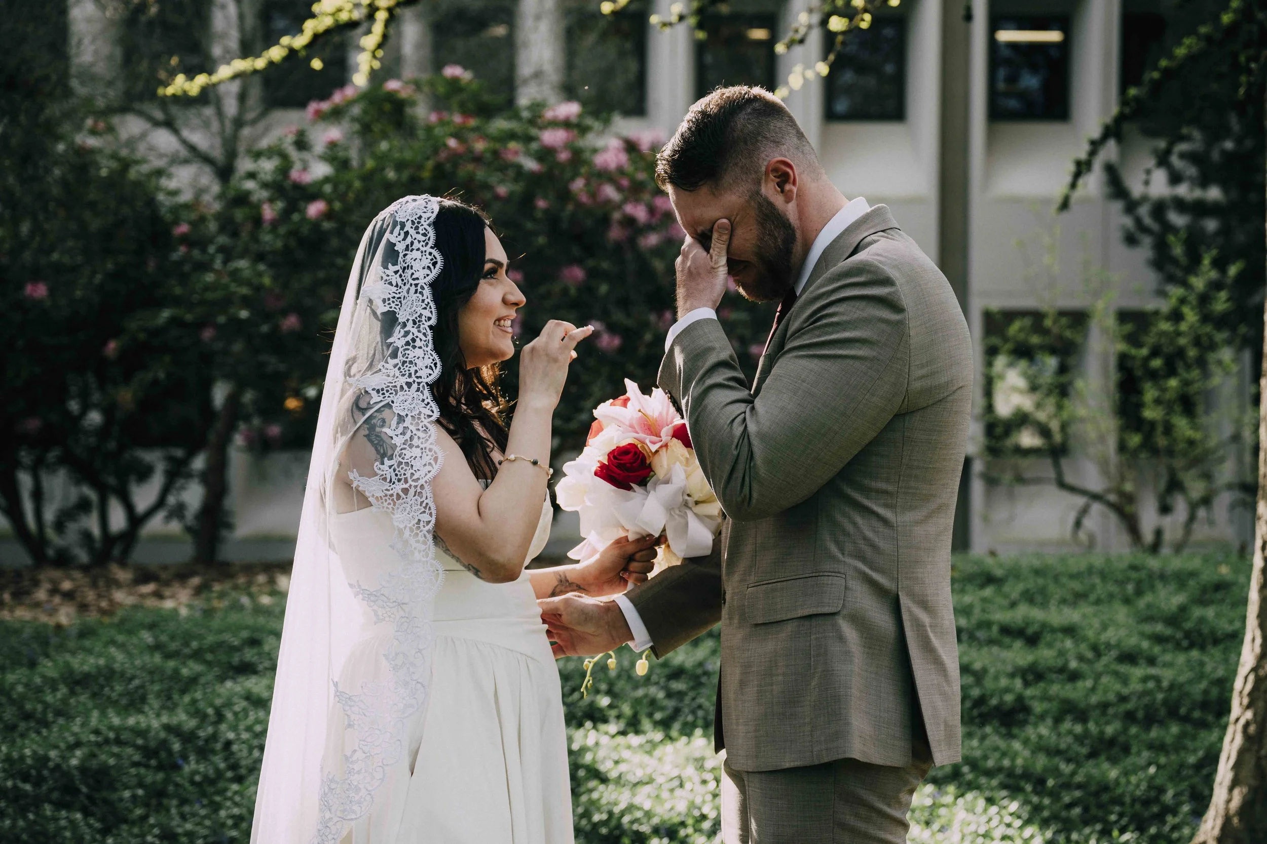 What to Look for in a Portland, Oregon Wedding Photographer