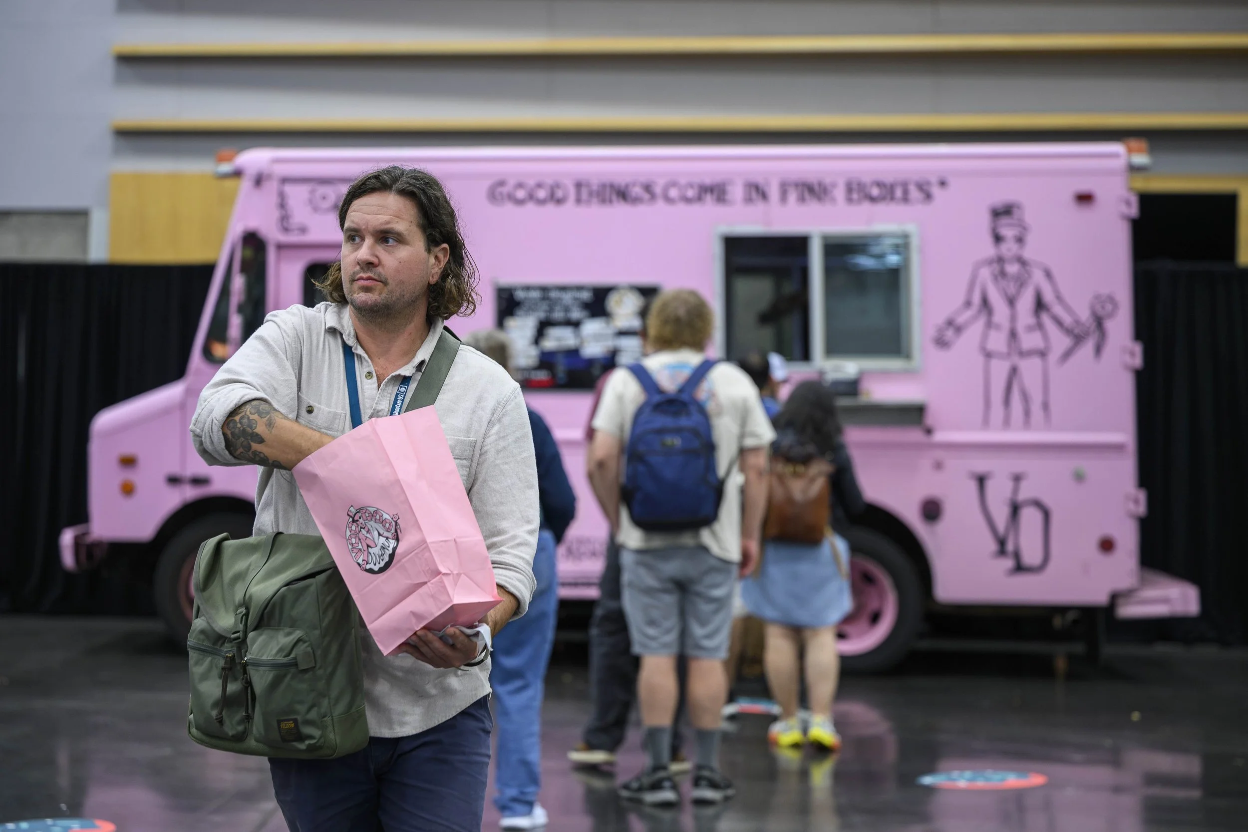 Portland convention center event photography voodoo doughnuts