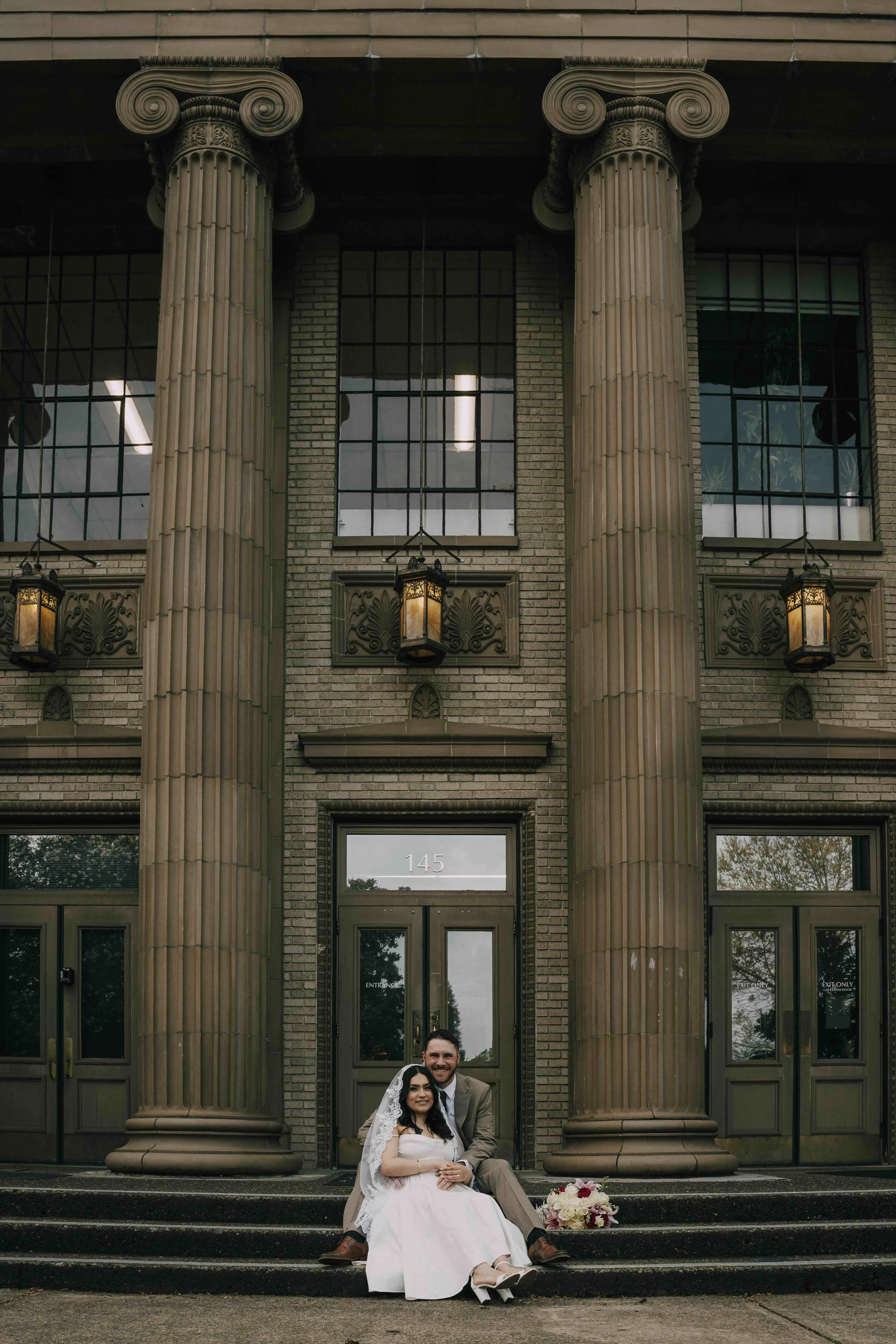 Courthouse elopement photography Portland Oregon hillsboro Washington county