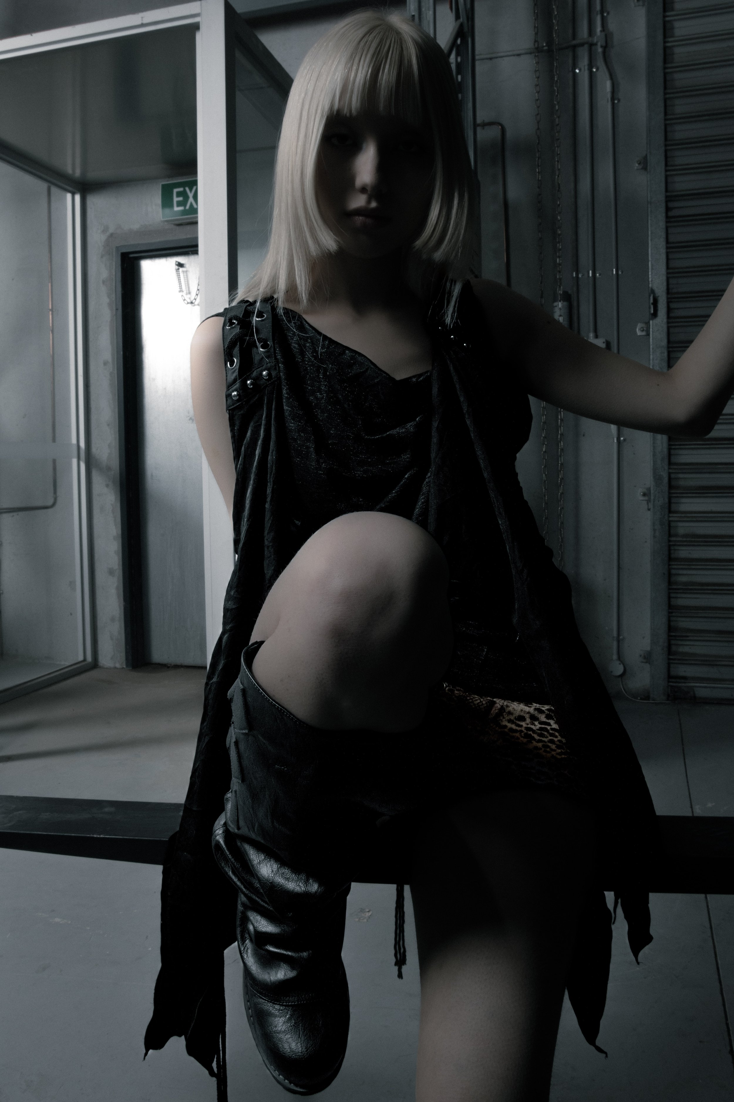 TRASHGAL_FINAL-16-min.jpg