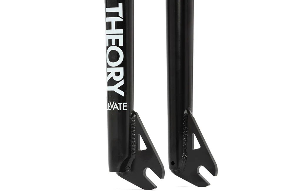ELEVATE_FORK_BLACK_DETAIL2_SM.jpg