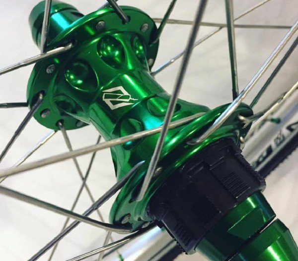 TNT_RAPID_FIRE_CASSETTE_REAR_HUB_GREEN.600.jpg
