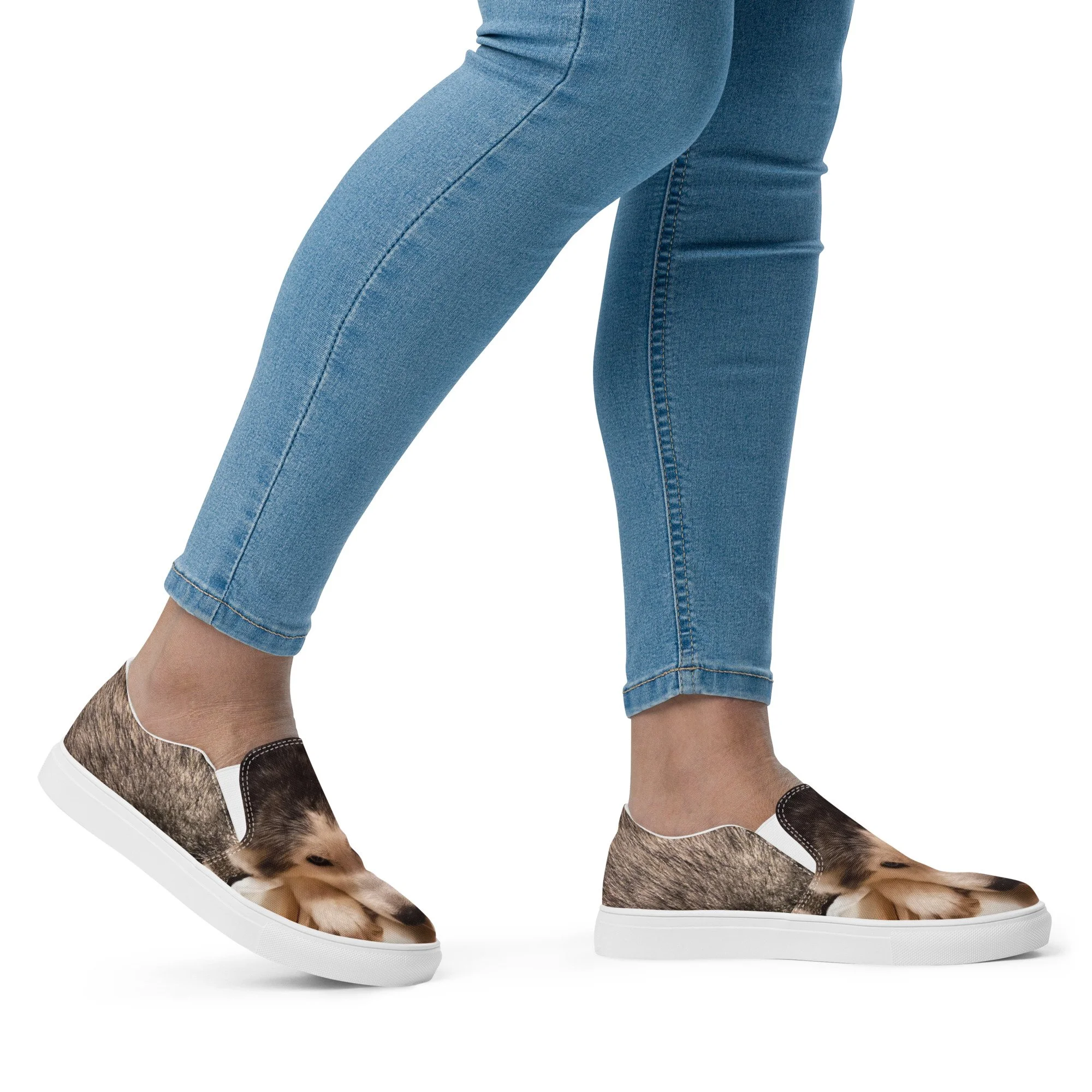 womens-slip-on-canvas-shoes-white-right-66c40da6dc2f5.jpg