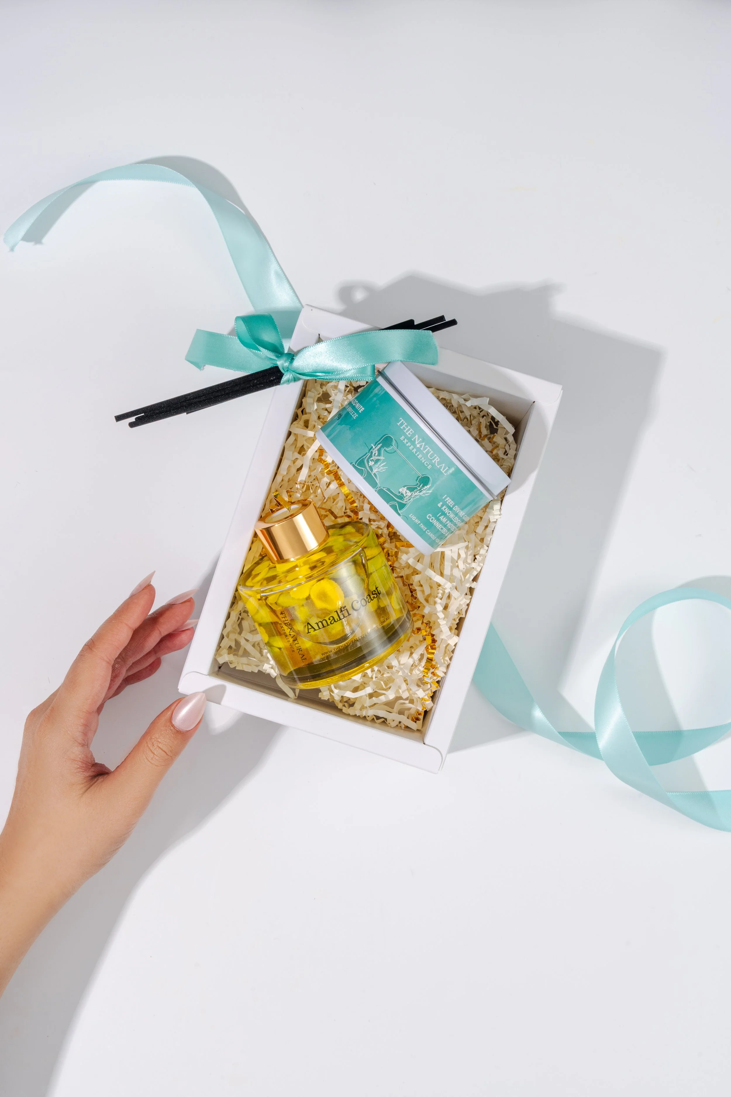 TNE_gift boxes_-3.jpg