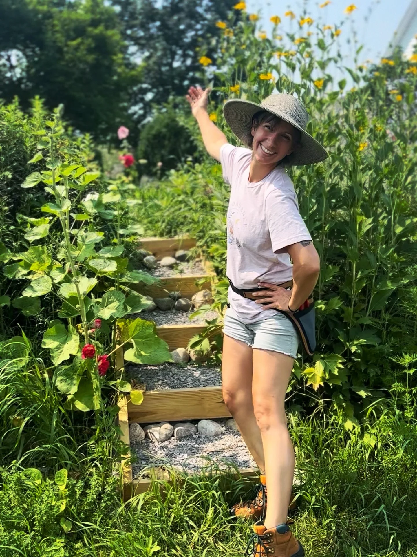 Wishing a very happy birthday to Farmer Justine! 

She has been such an amazing addition to the Moondance Flower Farm family this year, and some days we honestly don&rsquo;t remember how we functioned without her! She&rsquo;s often helping create the