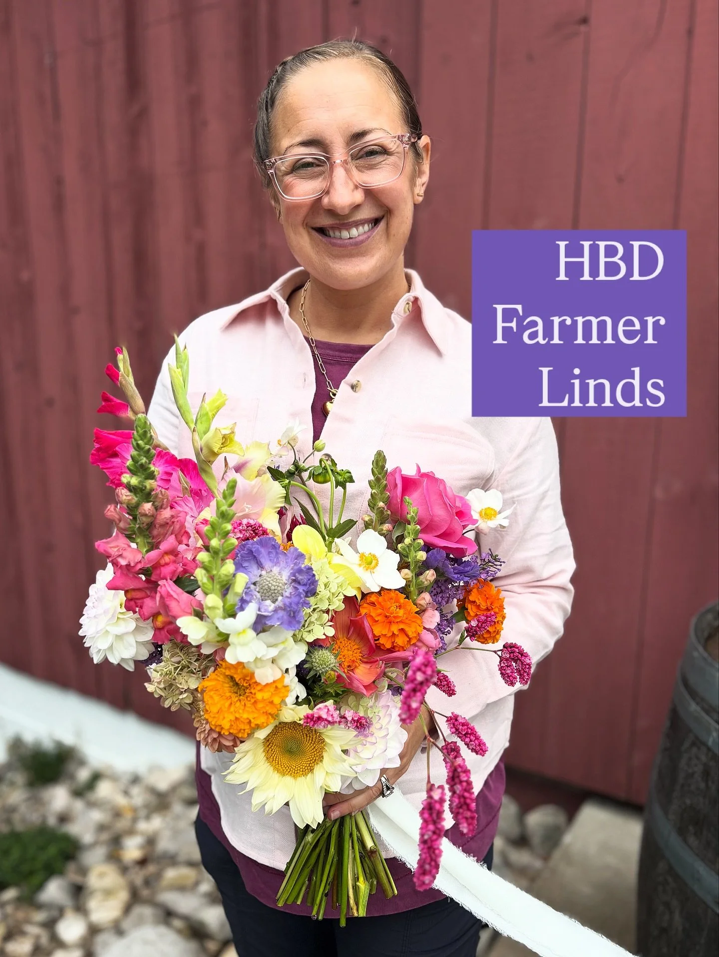Happy birthday to the woman who makes our world bloom, on the farm and at home. So grateful we get to celebrate Farmer Lindsay with some special family this Thanksgiving!

Farmer Lindsay is the heart and vision behind every bouquet, every idea, and e