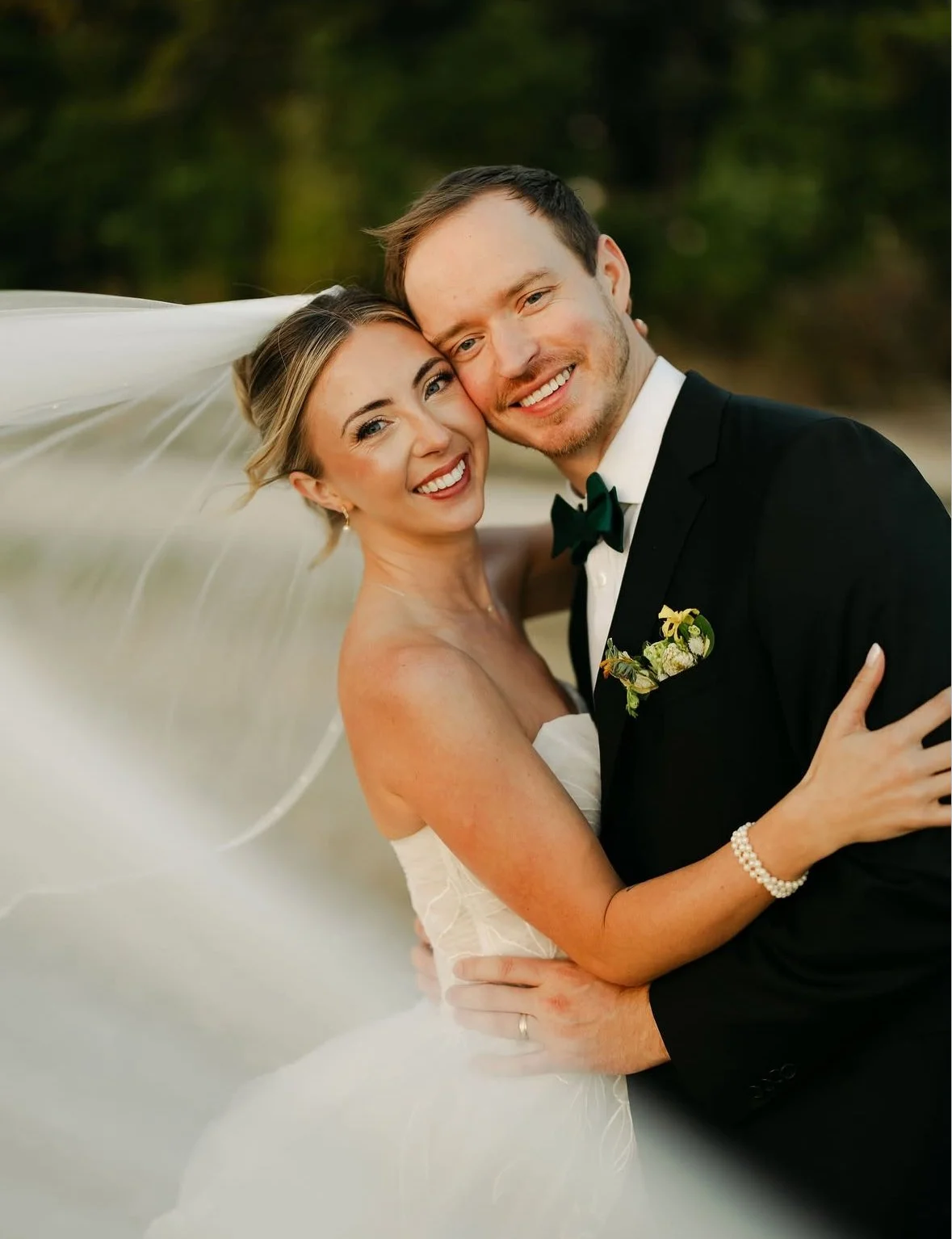 Peninsula Room &amp; Mission Table Wedding Venue Spotlight