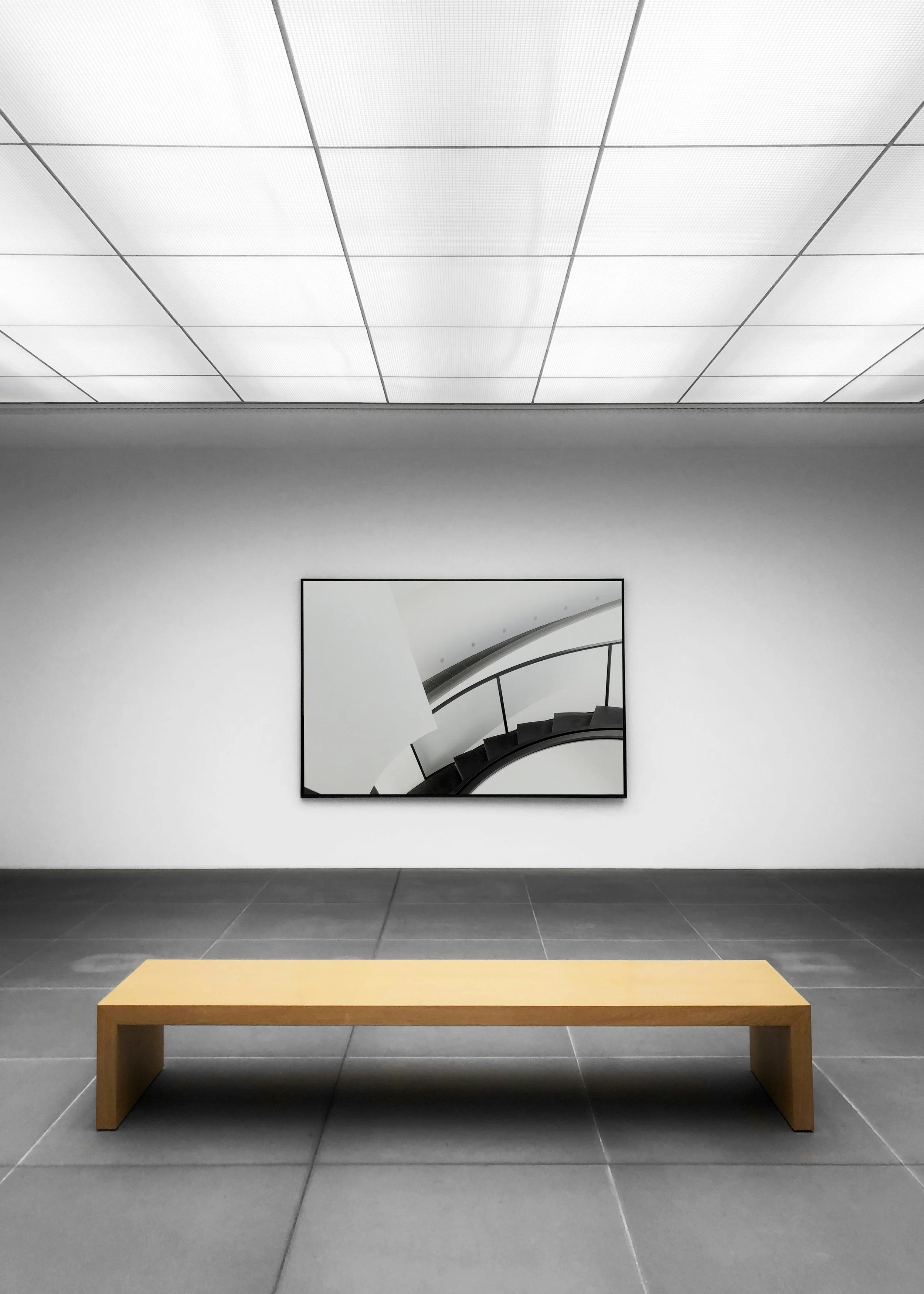 Contrat artiste -galerie : les clauses à négocier avant de signer