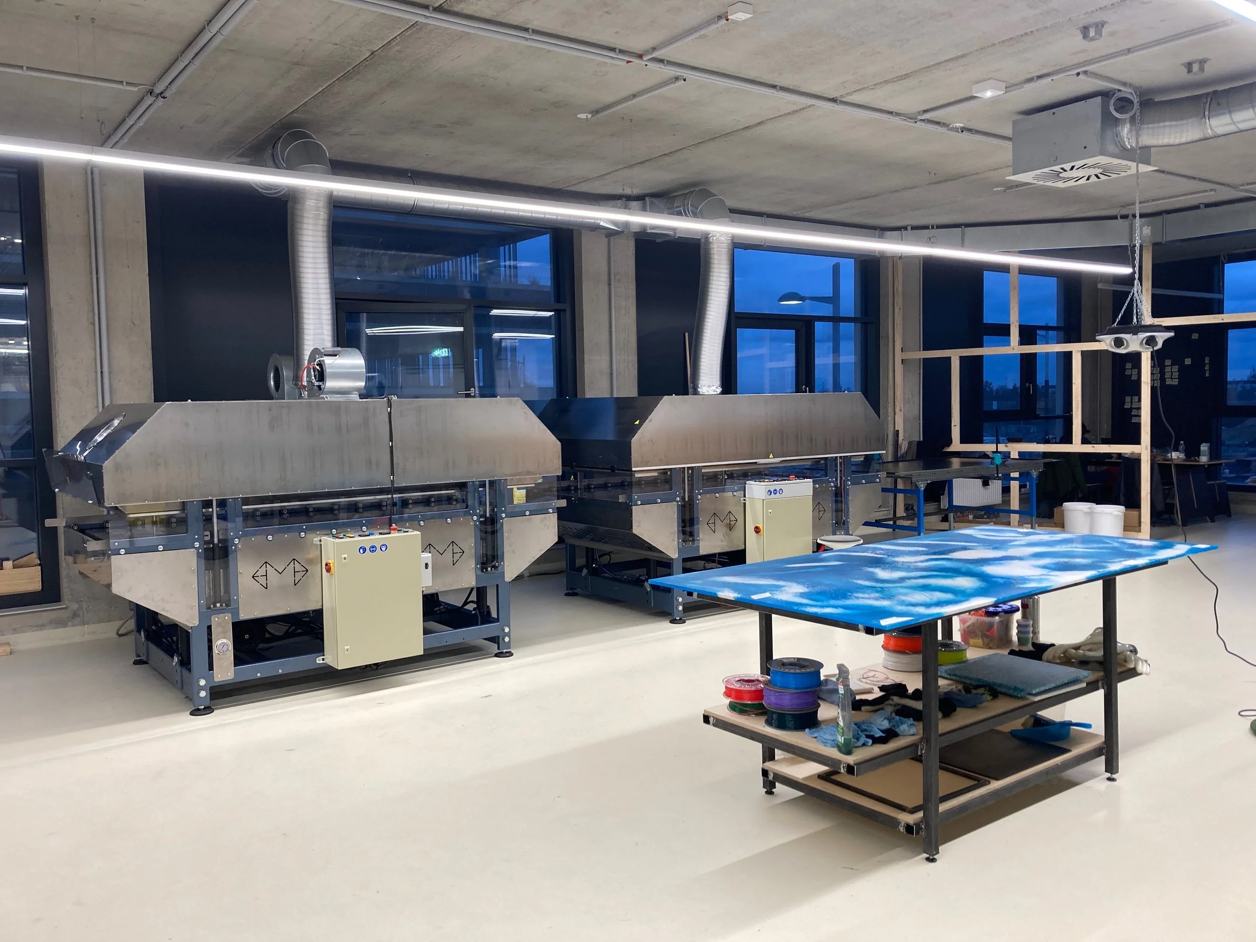2x1m sheet press system with air cooled cooling press