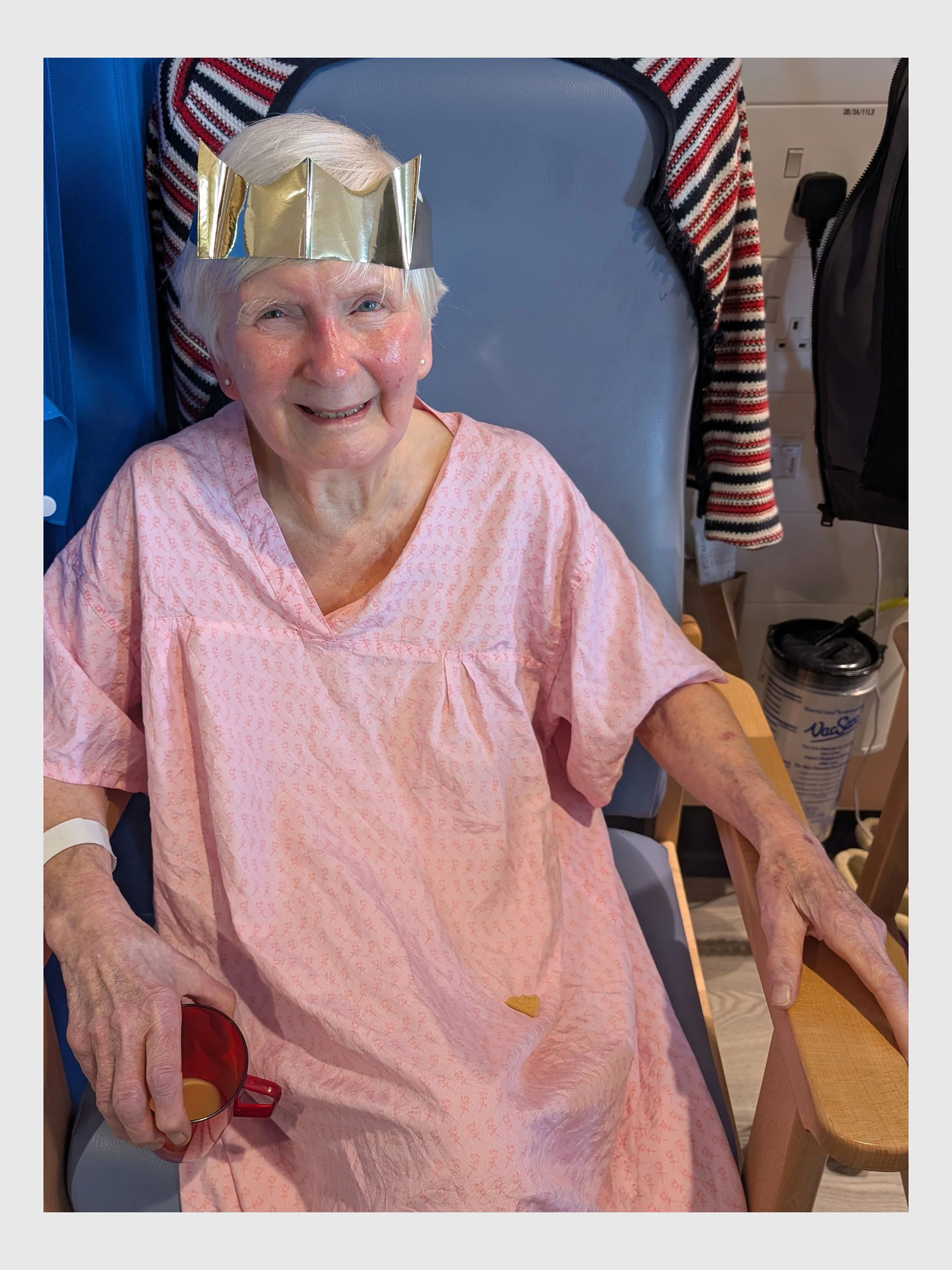 Mum, Hereford Hospital / Xmas Day 25 / Pixel 9 