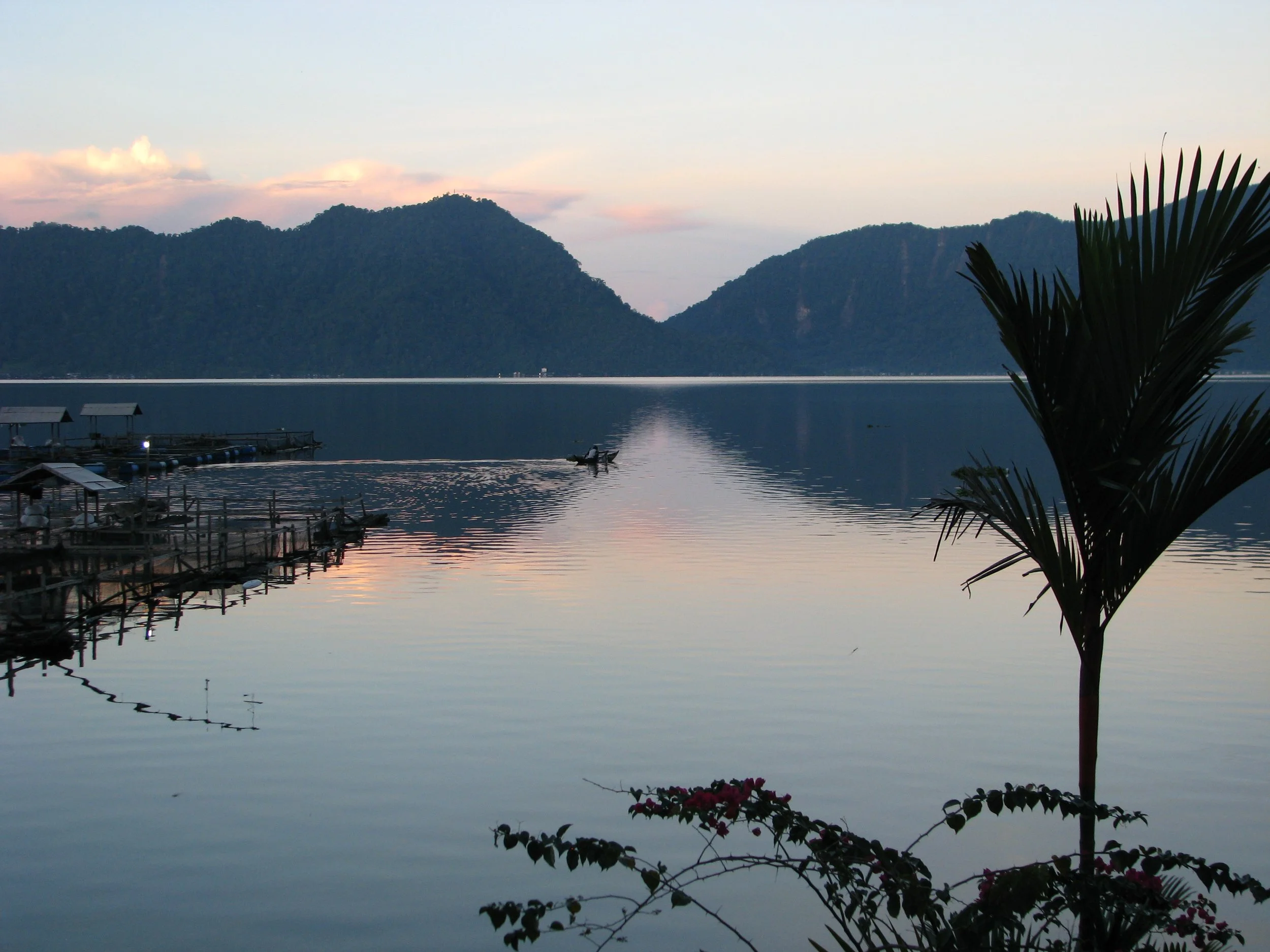 Sunset Lake Maninjau.JPG