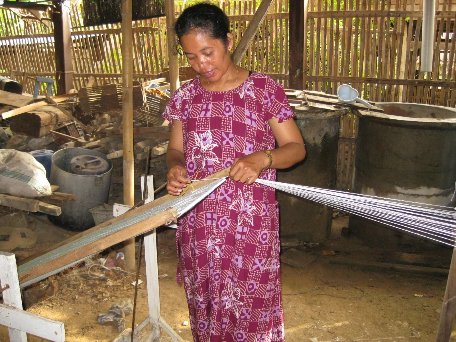 Traditional waeving Sengkang.JPG